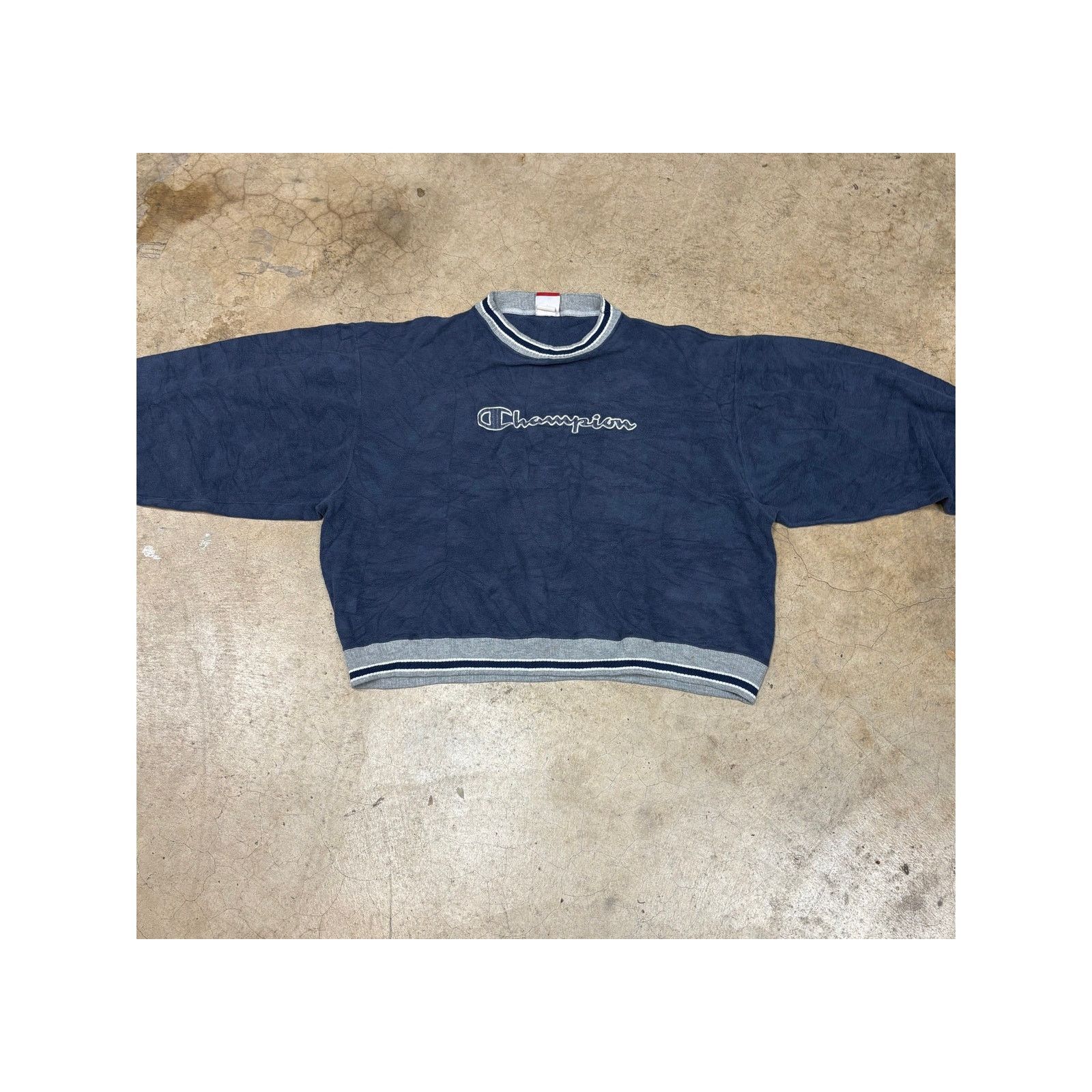 Champion Champion Vintage 90s Reverse Weave Navy Crewneck Sweater Size US XL / EU 56 / 4 - 9 Thumbnail