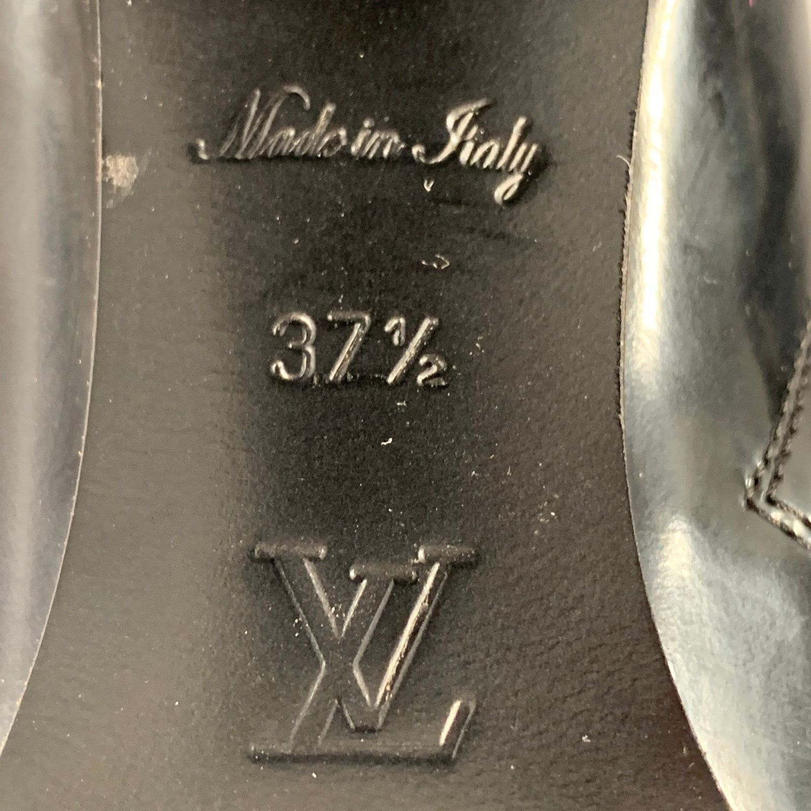 Louis Vuitton LOUIS VUITTON Black Patent Leather Tread Sole Lace-Up Boots Size US 7.5 / IT 37.5 - 8 Thumbnail
