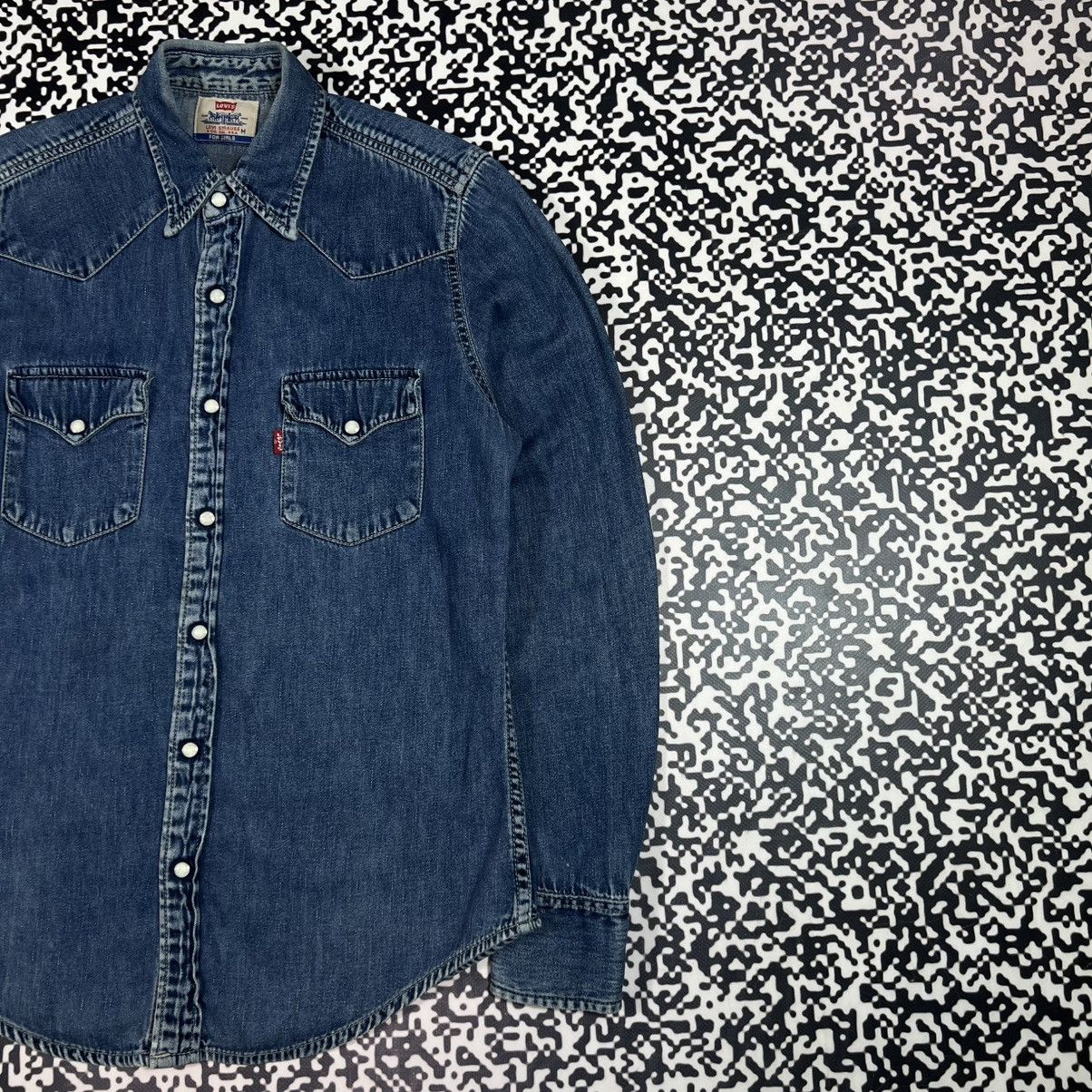 Levi's Vintage Clothing Vintage 00s Levis Red Tab Denim Shirts Retro Casual Style Size M / US 6-8 / IT 42-44 - 4 Thumbnail