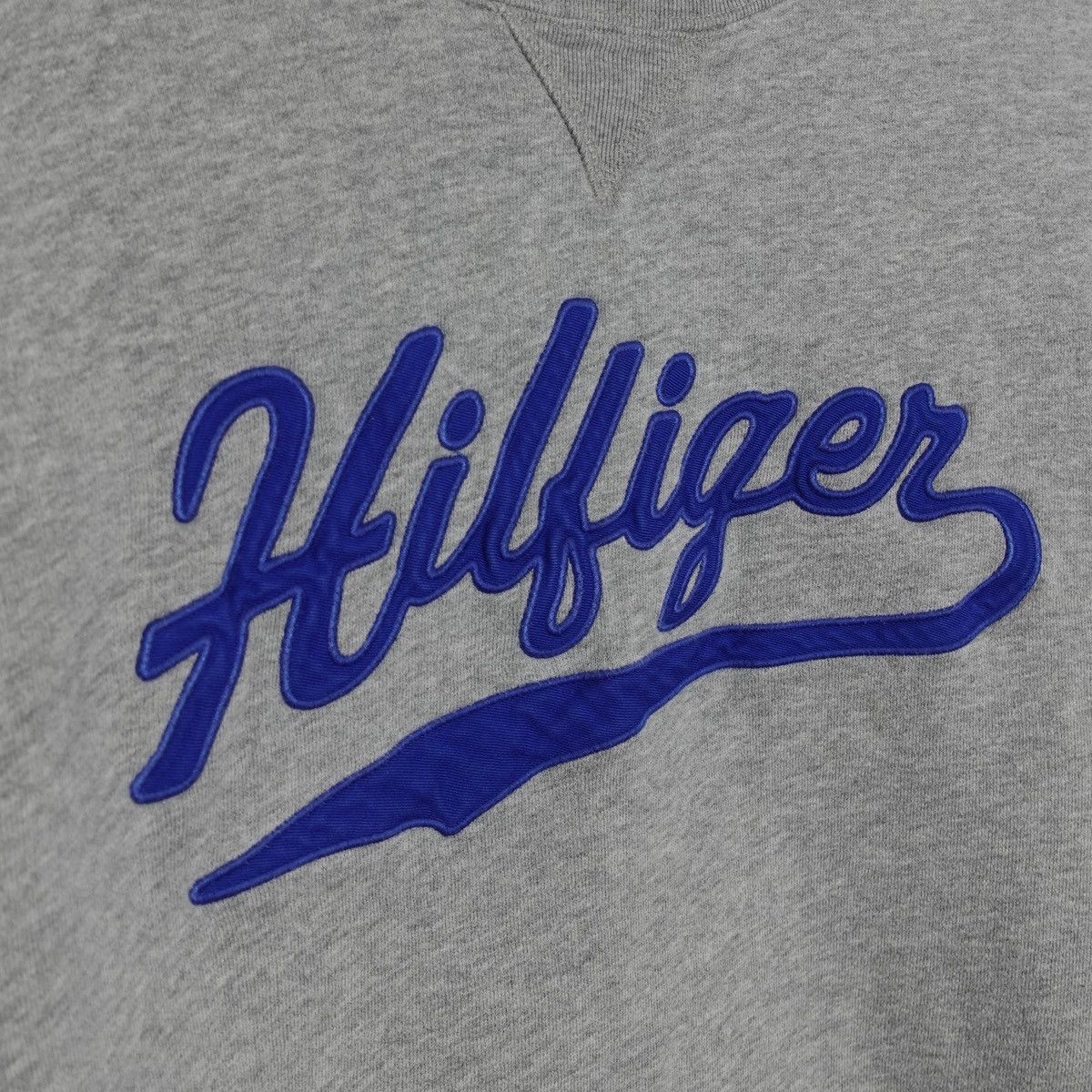 Tommy Hilfiger × Tommy Jeans × Vintage Vintage 00s Tommy Hilfiger CrewNeck Sweatshirt Size US L / EU 52-54 / 3 - 5 Thumbnail