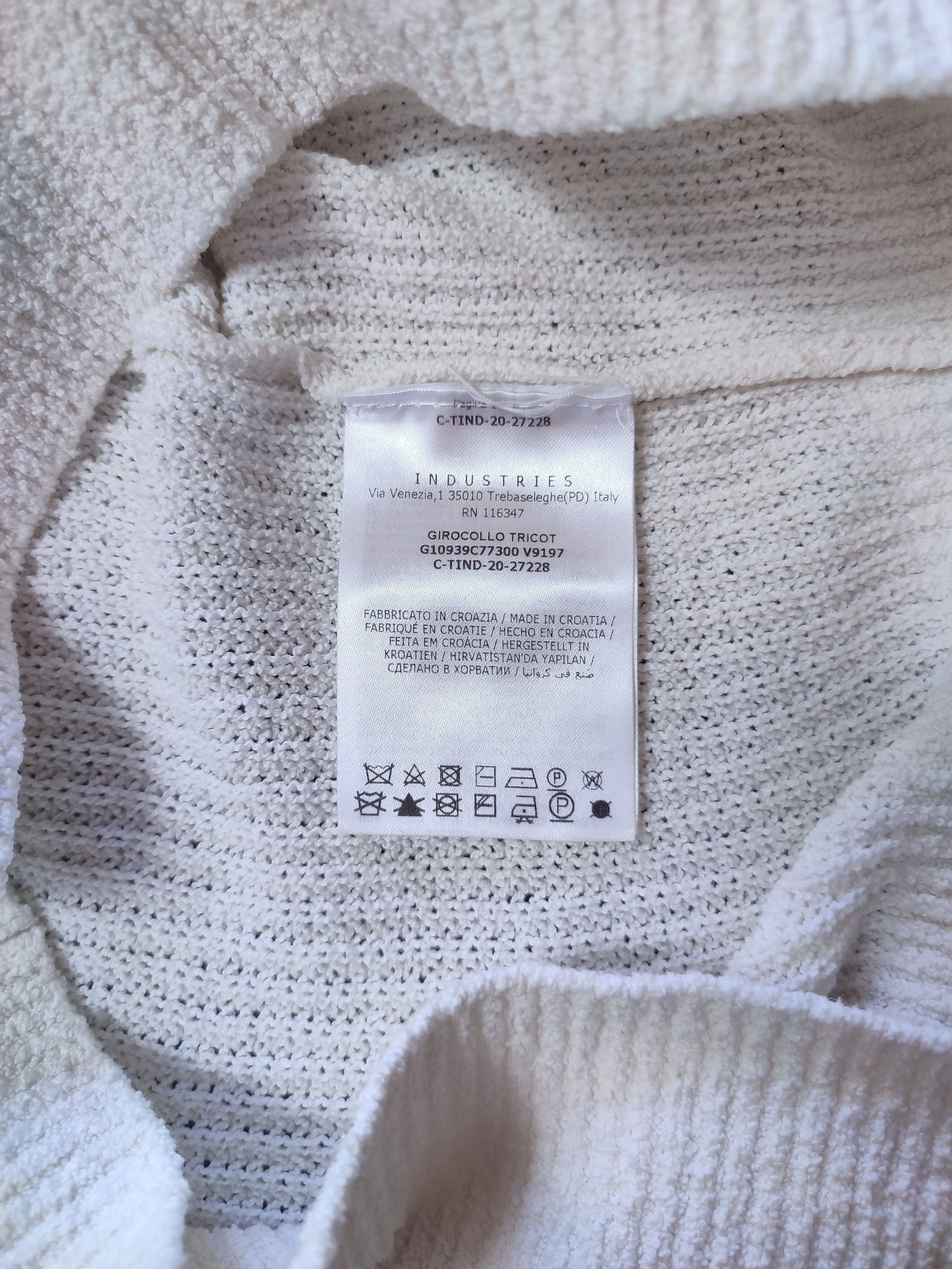 Moncler Moncler Puff Sleeve Knit Jumper T-shirt Size M / US 6-8 / IT 42-44 - 15 Thumbnail