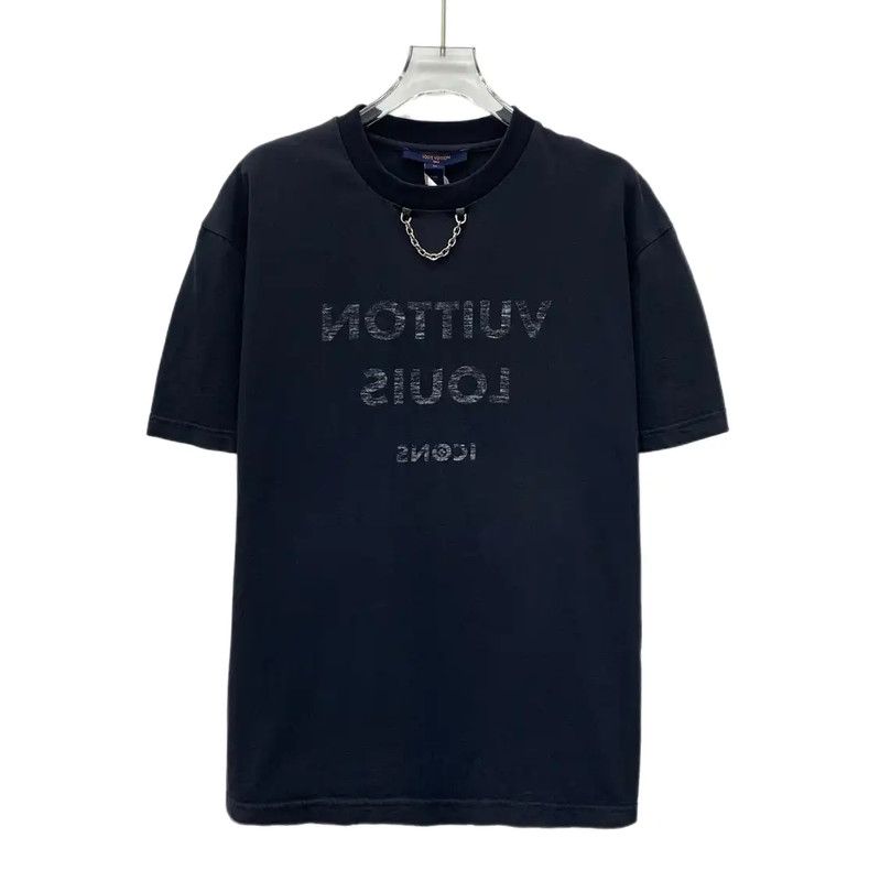 P*9様 LOUIS VUITTON ブラック Tシャツ Louis Vuitton Louis Vuitton Black Cotton Women's T-Shirt 0089