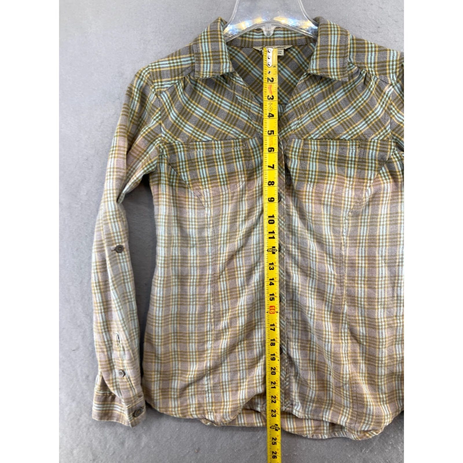 Royal Robbins Royal Robbins Womens Blouse Small Plaid Ombre Outdoor Shirt Adult Small Blue Cotton Polyester Flannel 90s Theme Outdoor Womens Size S / US 4 / IT 40 - 3 Thumbnail
