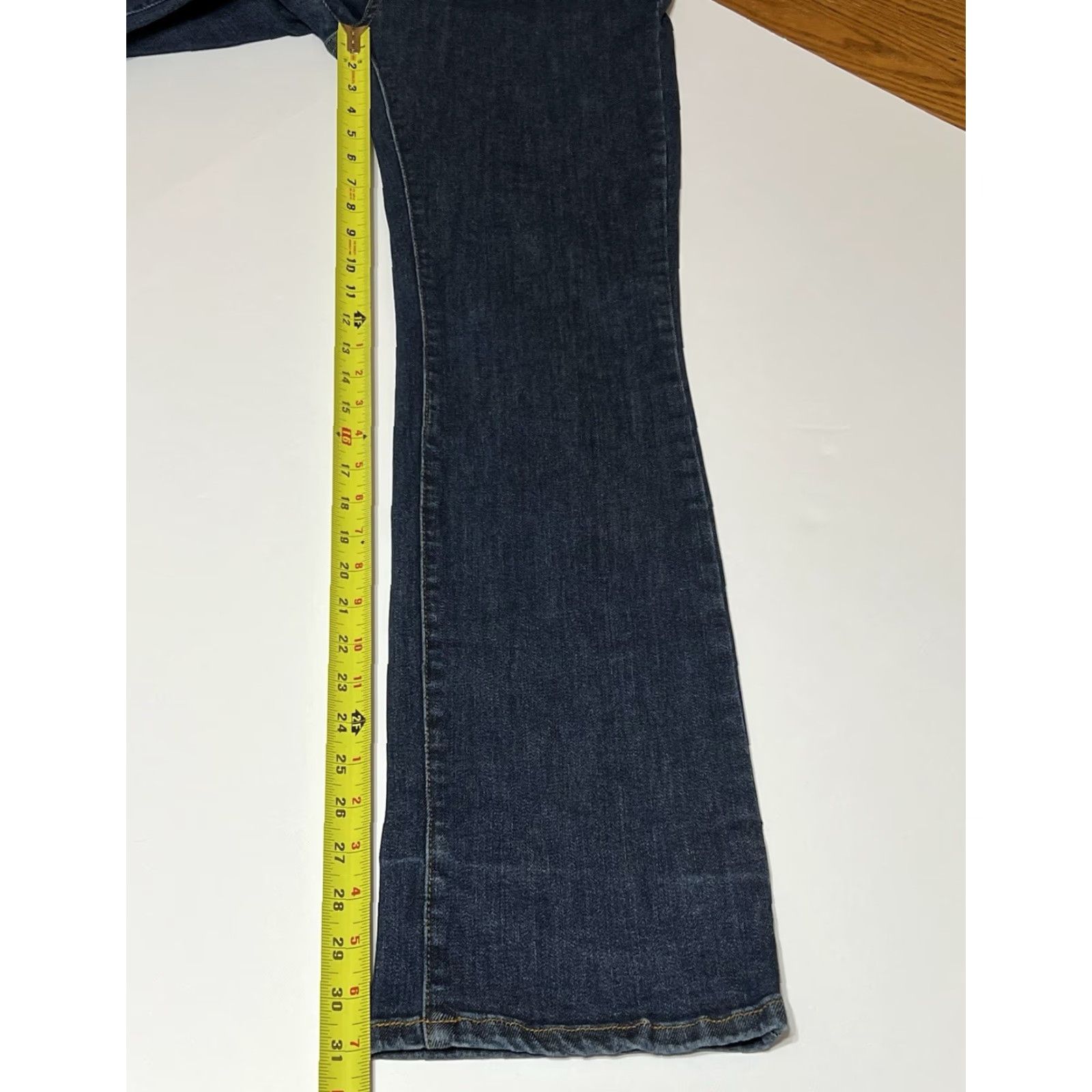Vintage Judy Blue Jeans Women’s Slim Bootcut 9/29 (29x31) Blue Dark Stretch Fold Lines, Logo, Pockets, Mid Rise, Cotton Blend, Regular Size 29 Womens Jeans Size 30" / US 8 / IT 44 - 5 Thumbnail