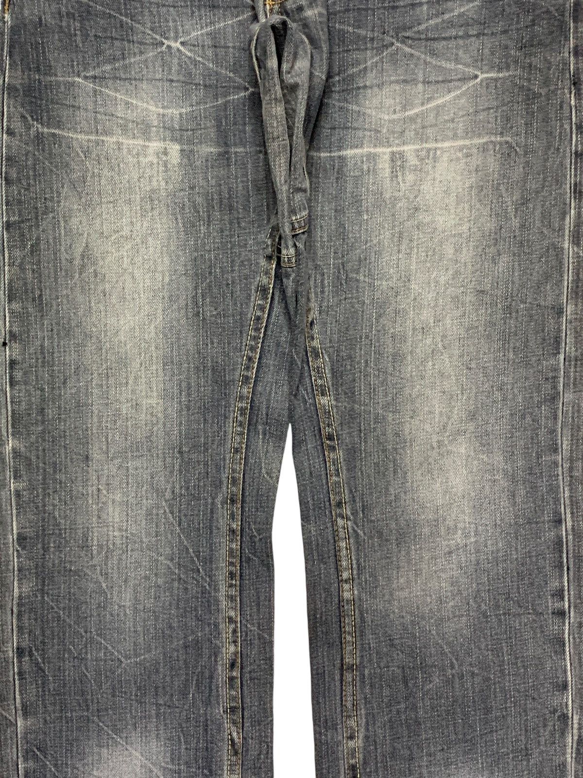 Japanese Brand Vintage Japanese Brand Faded Wash Handcrafted Style Jeans Size US 30 / EU 46 - 5 Thumbnail