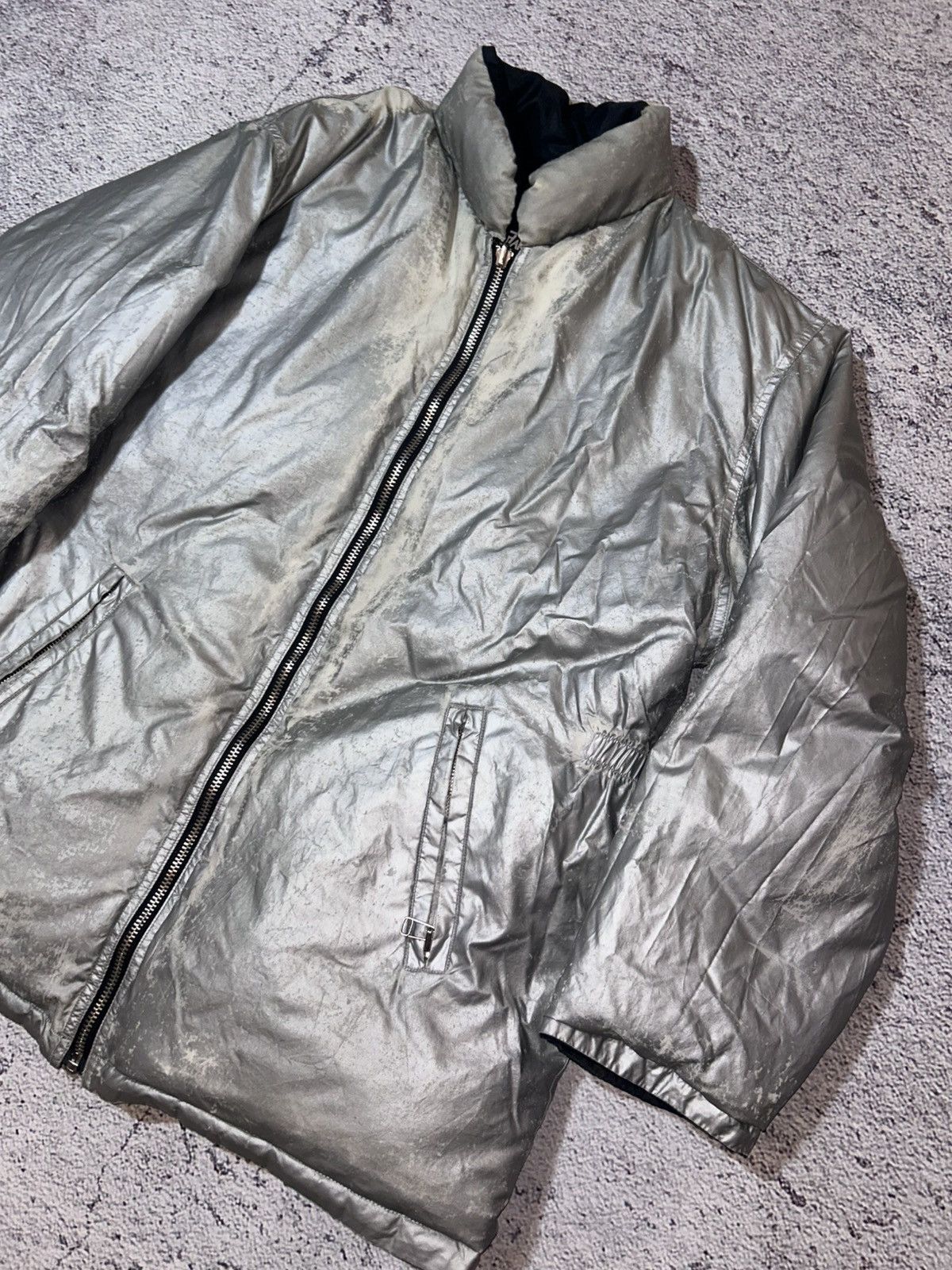 Yves Saint Laurent Yves Saint Laurent Vintage Down Puffer Jacket Black Size US S / EU 44-46 / 1 - 14 Thumbnail