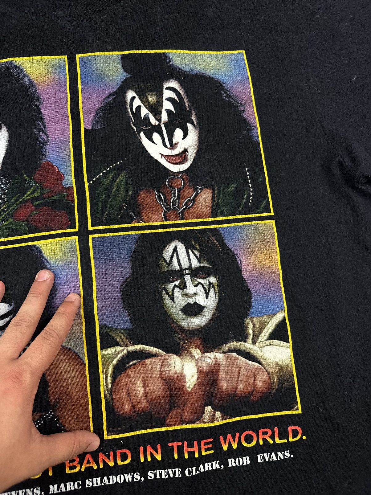 Band Tees 90s Kiss ‘The Coolest Band in the World’ Vintage T Shirt Size US XL / EU 56 / 4 - 8 Thumbnail