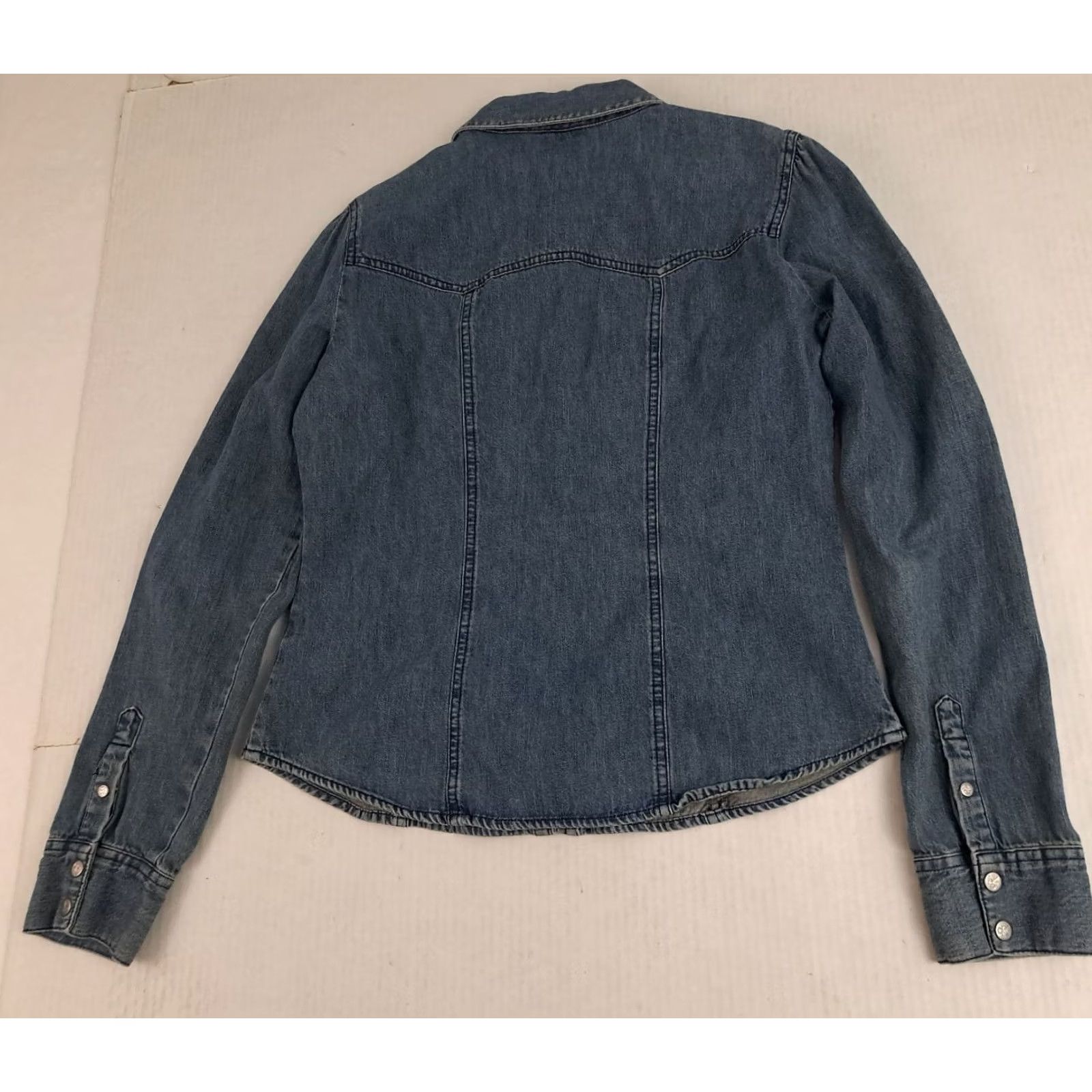 Vintage VINTAGE Calvin Klein Jeans Shirt Woman Western Denim Blue Button-Up Long Sleeve Cotton Pockets 22in Size M / US 6-8 / IT 42-44 - 6 Thumbnail