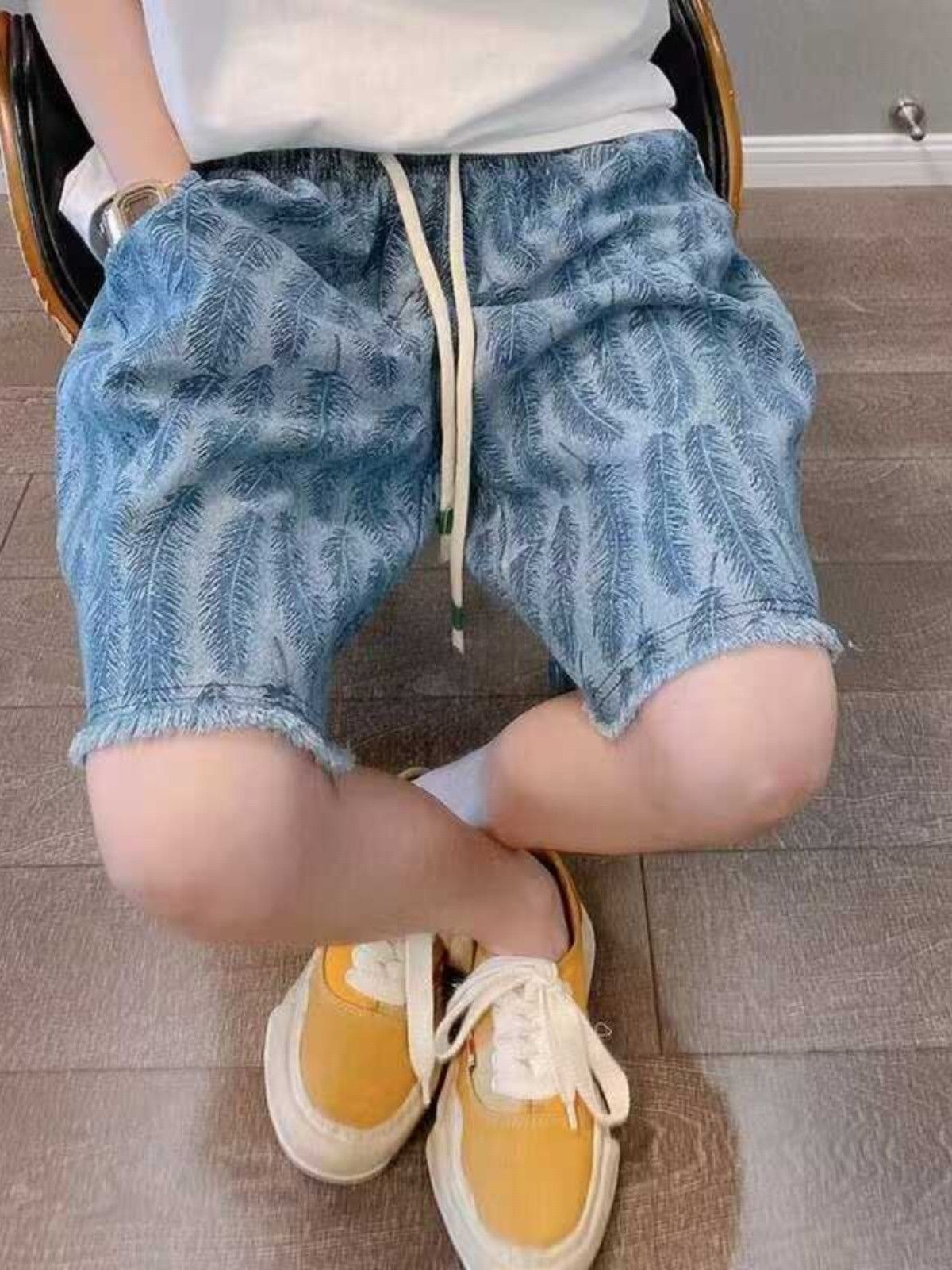 Japanese Brand × Jean Loose casual jacquard feather denim shorts Size US 32 / EU 48 - 1 Thumbnail