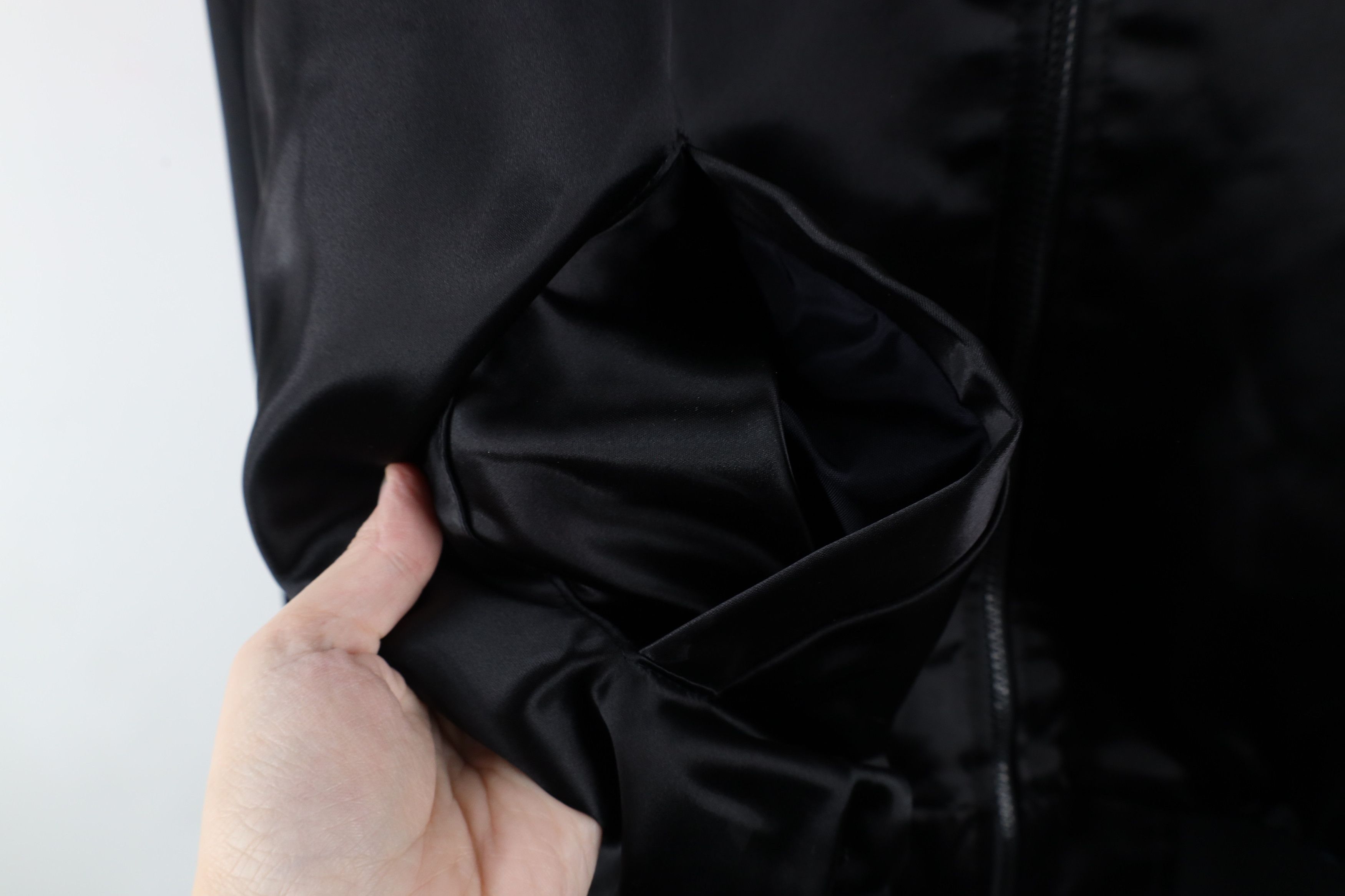 Vintage Vintage 90s Hotel Casino Las Vegas Satin Bomber Jacket USA Size US L / EU 52-54 / 3 - 5 Thumbnail