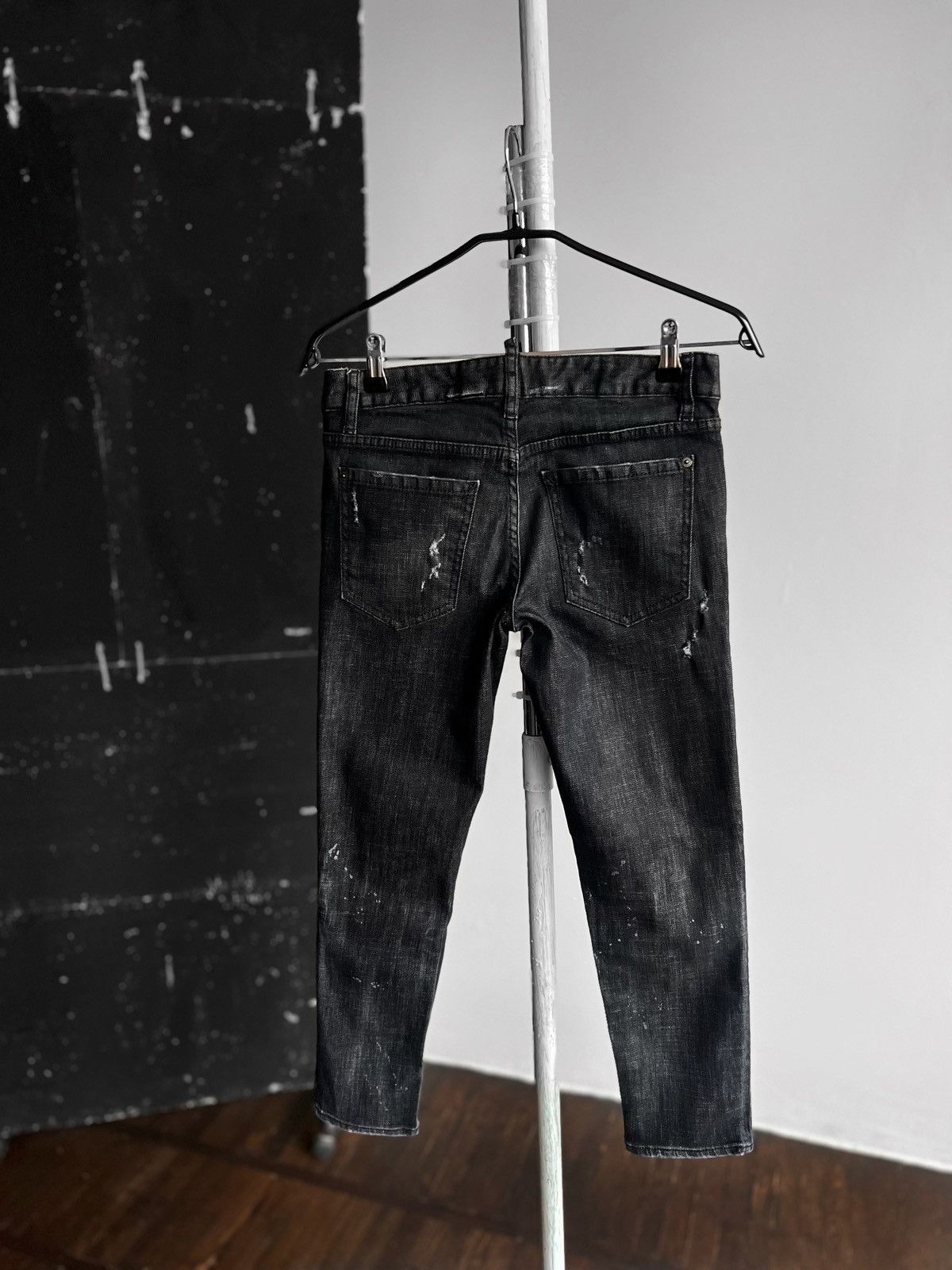 Dsquared2 Dsquared2 Black Authentic Distressed Short Denim Deana Jeans Size 27" / US 4 / IT 40 - 3 Thumbnail
