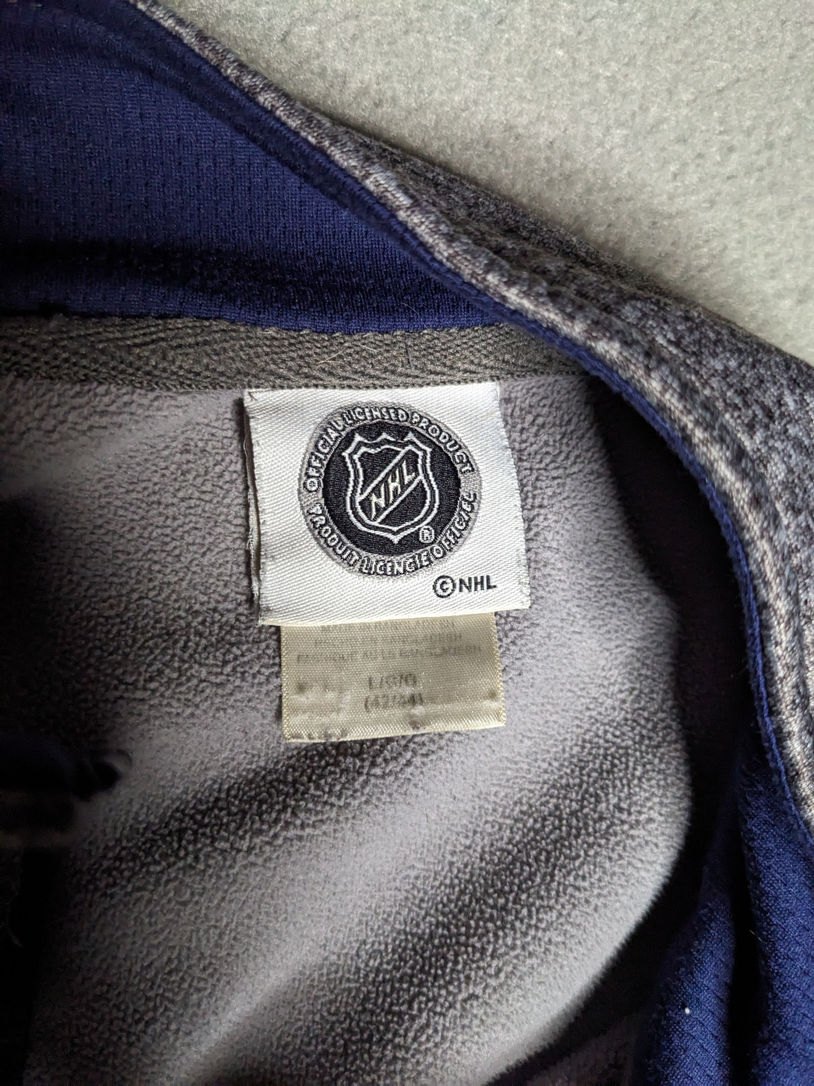 NHL VINTAGE Toronto Maple Leafs 1/4 Zip Sweatshirt Large Y2K NHL Size US L / EU 52-54 / 3 - 5 Thumbnail