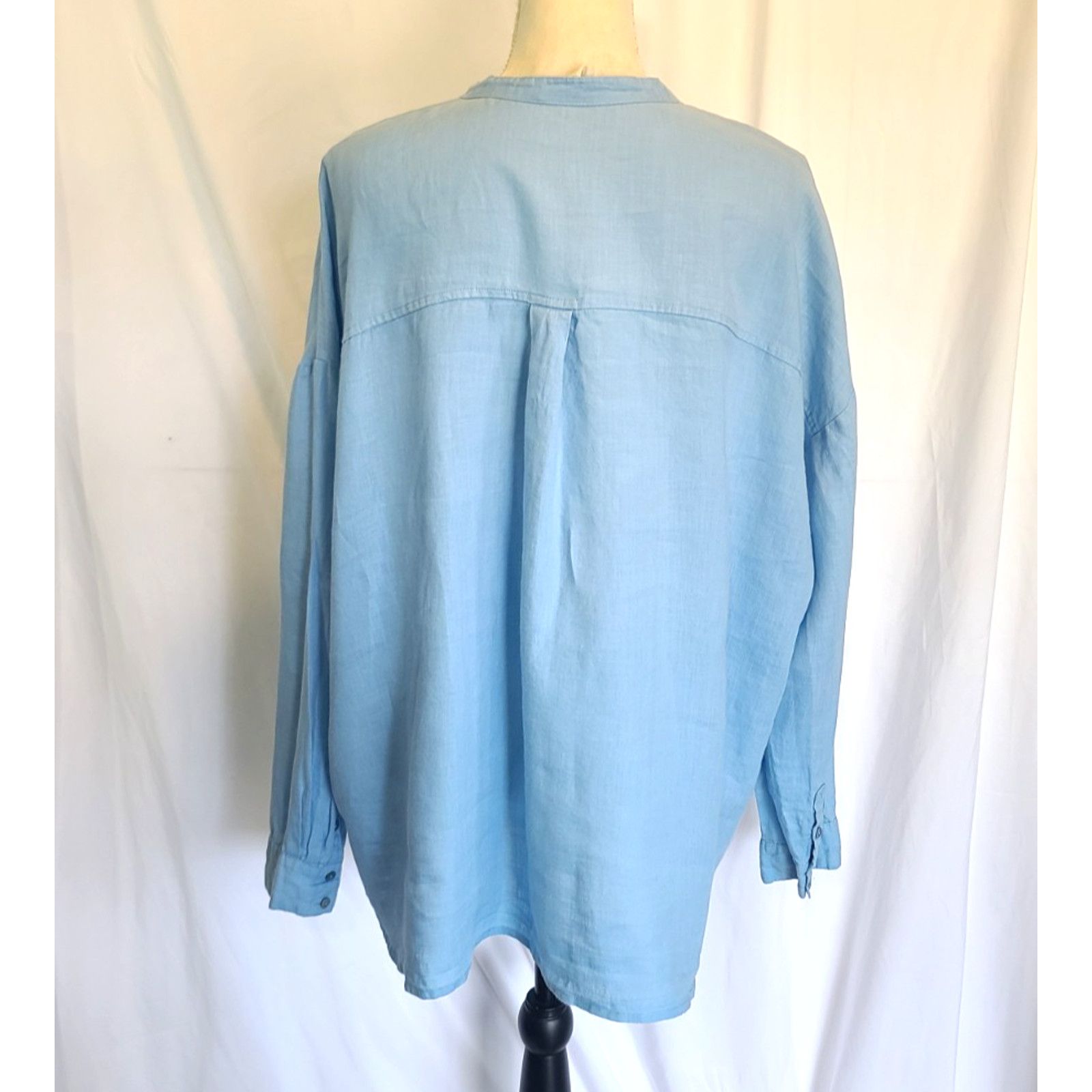Eileen Fisher Eileen Fisher 100% Organic Linen Light Blue Blouse Top Large Size L / US 10 / IT 46 - 4 Thumbnail