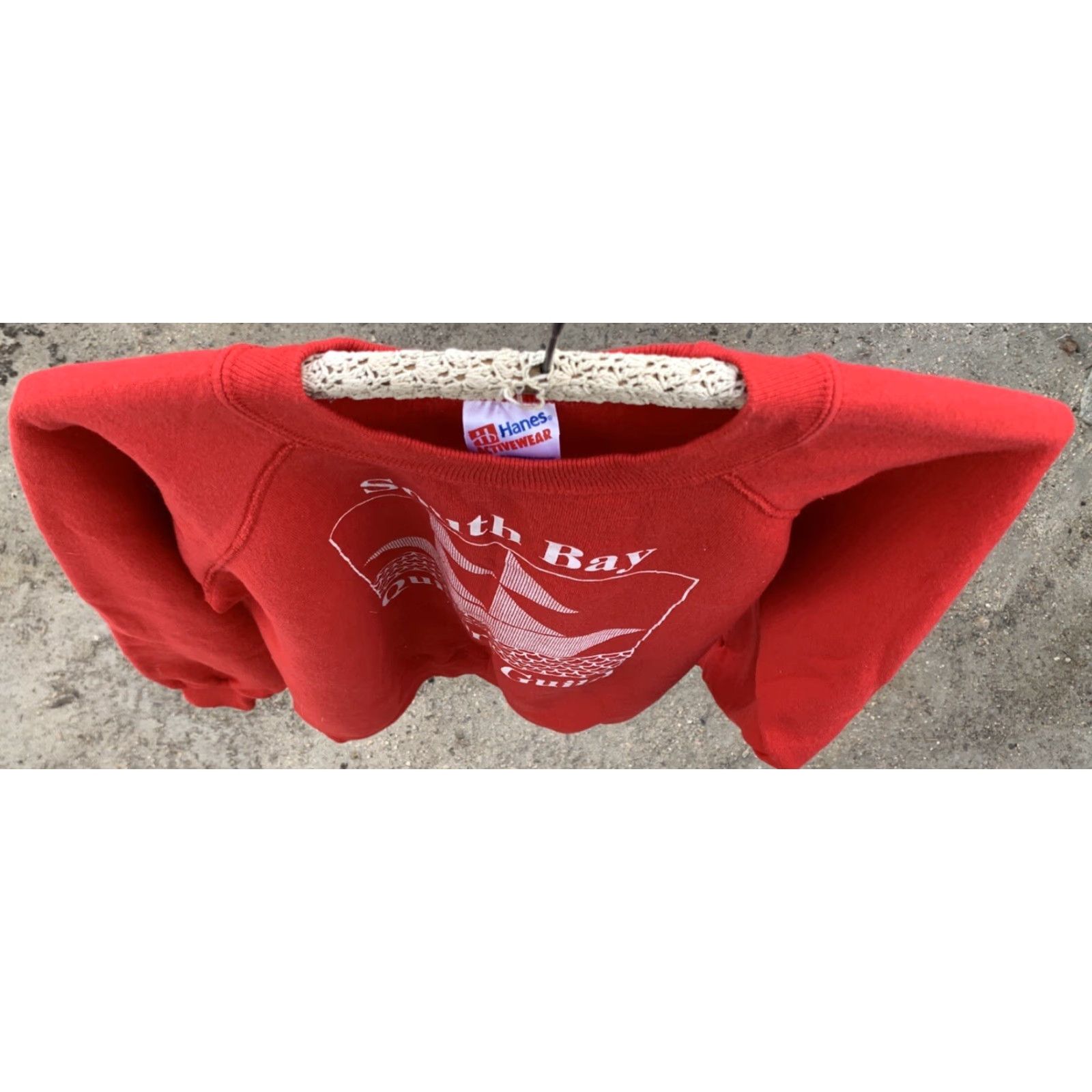 Hanes VINTAGE Hanes Raglan Graphic Sweatshirt Shirt Pullover Mens L Red USA Made In USA Graphic Print Size US L / EU 52-54 / 3 - 6 Thumbnail