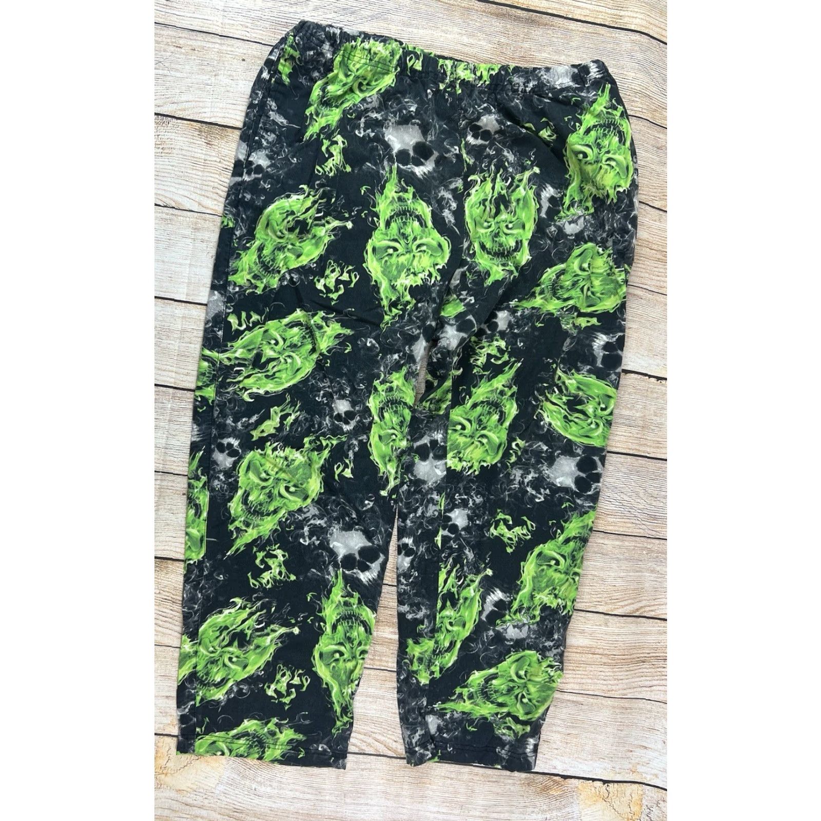 Vintage Halloween Neon Flame Skull Lounge Pants Mens L Black 100% Cotton Knit with Pockets Skull Pattern 36-38 N/A Te][ Not allowed. Size US 33 - 2 Thumbnail