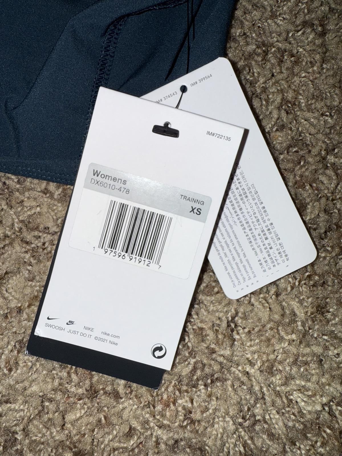 Nike Nike One Women's Dri-FIT Mid-Rise 3" Brief-Lined Shorts Sample Size 26" / US 2 / IT 38 - 12 Thumbnail