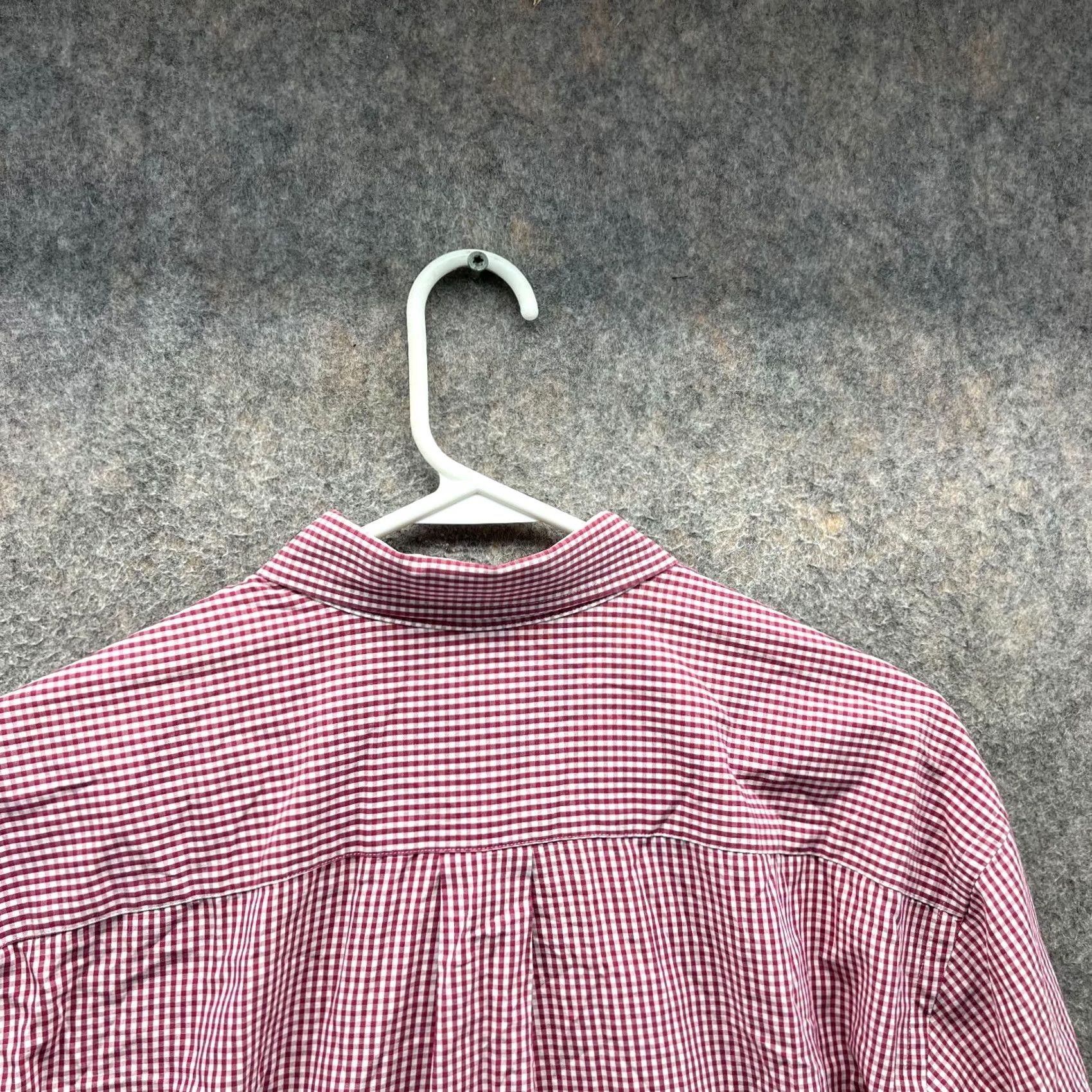 Vineyard Vines Vineyard Vines Shirt Mens M Red Button-Up Whale Preppy Check Gingham | Button-Down Collar | Long Sleeve | Cotton | Classic Fit - Vintage Size 40R - 6 Thumbnail
