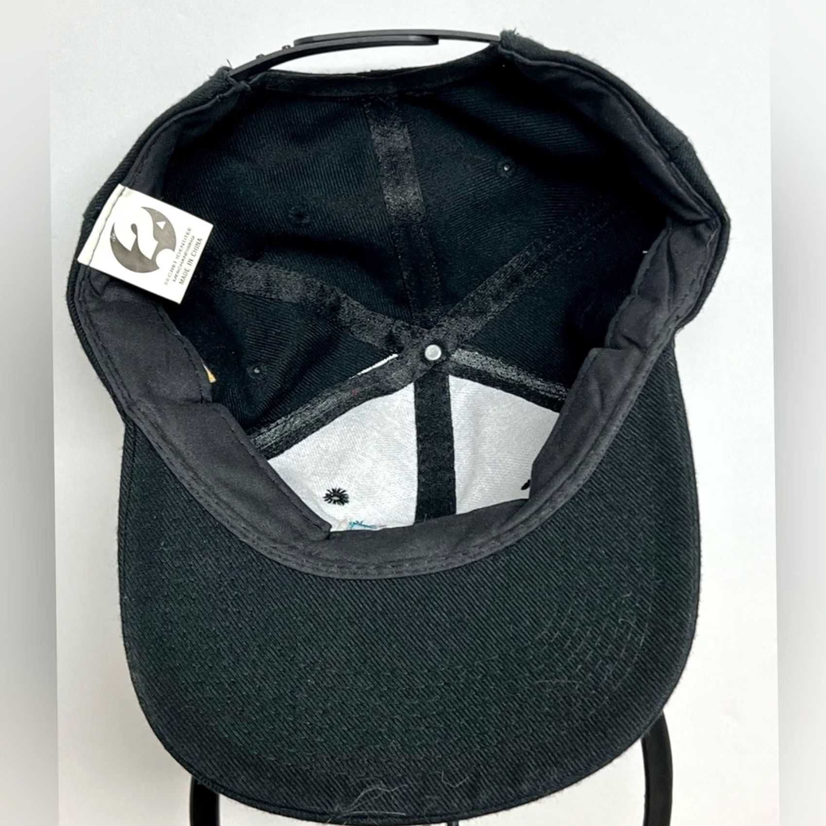 NFL VINTAGE NFL Hat Black Embroidered Logo Secret Idenditee Sports NFL on Fox Hat Snapback Black Embroidered Logo Vintage Mens One Size Baseball Cap Size ONE SIZE - 5 Thumbnail