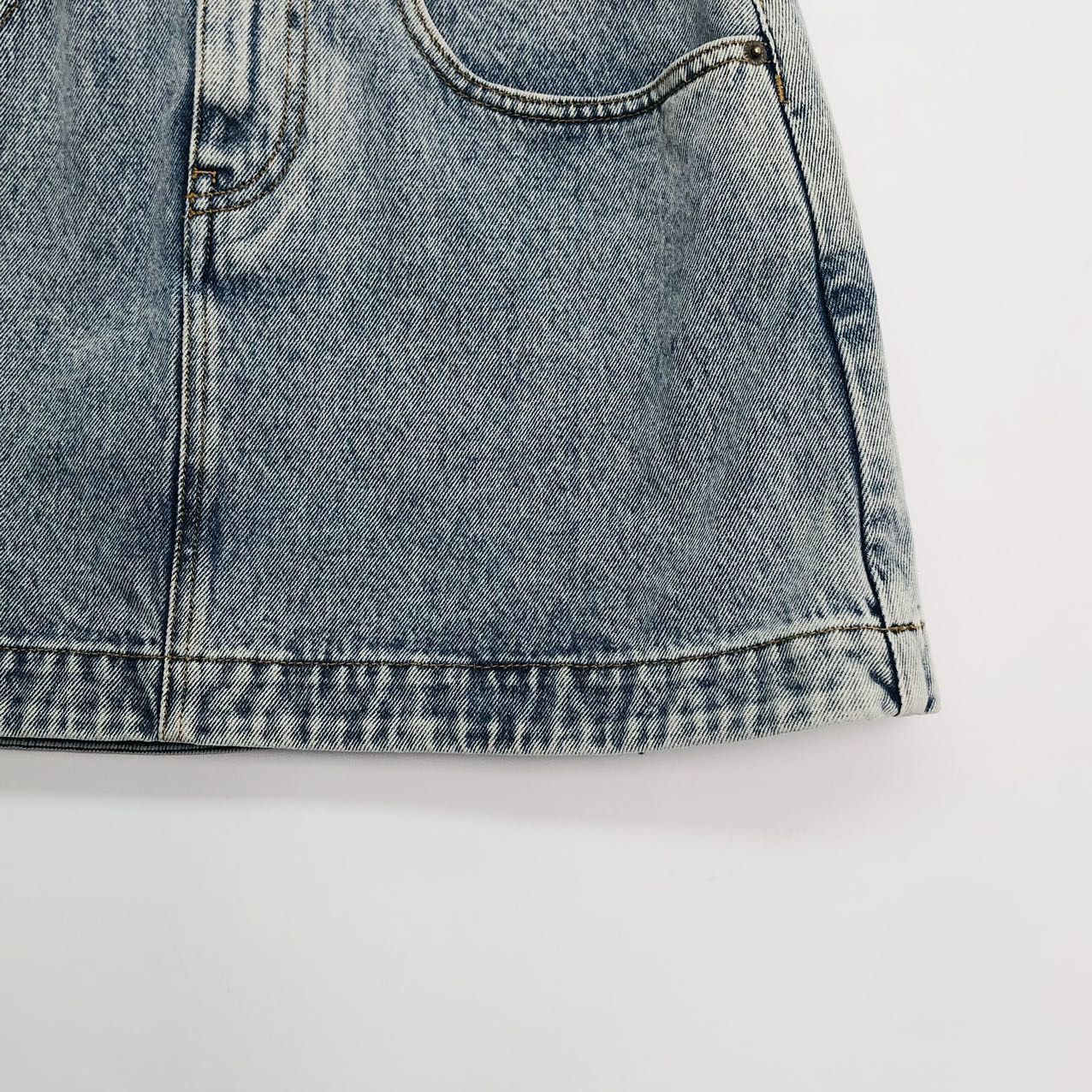 Louis Vuitton Louis Vuitton High Waist Casual Denim Mini Skirt K26WX Size 26" / US 2 / IT 38 - 4 Thumbnail