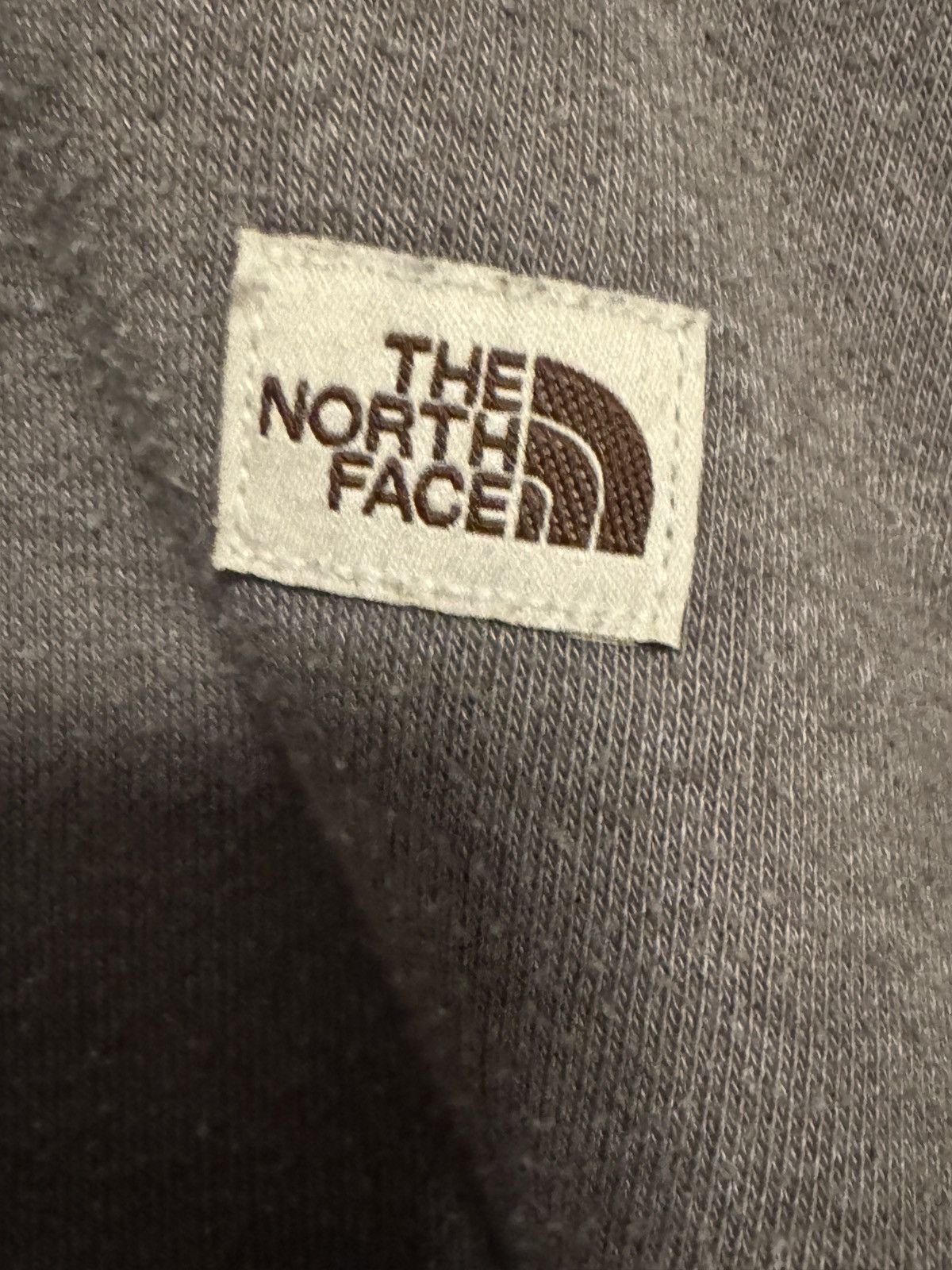 The North Face The North Face Brand Badge Vintage Hoodie Size US L / EU 52-54 / 3 - 3 Thumbnail
