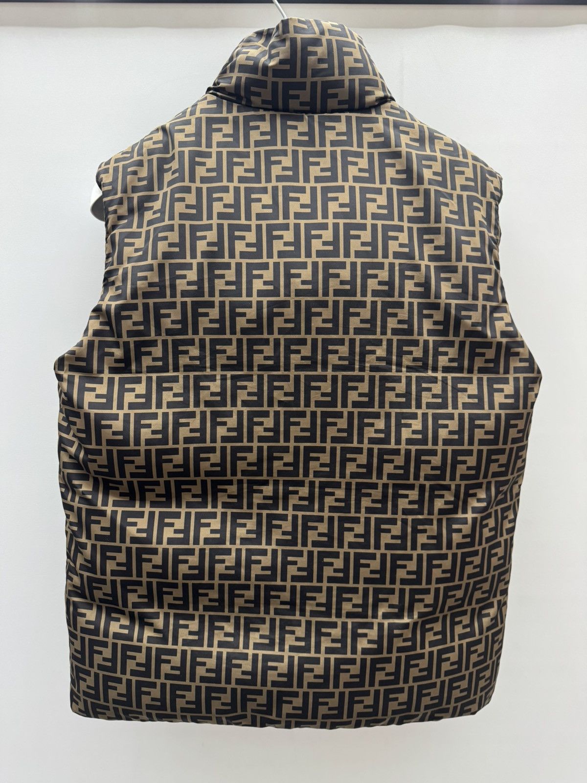 Fendi Fendi reversible vest Size US M / EU 48-50 / 2 - 2 Thumbnail