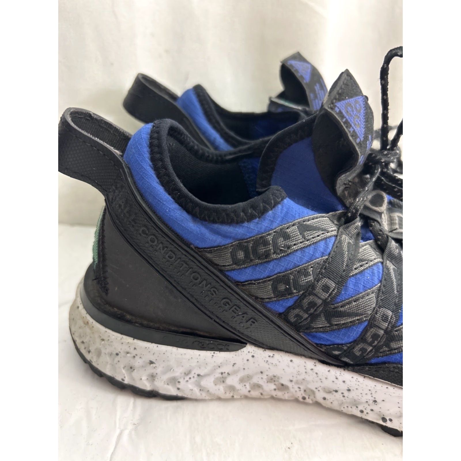 Nike Nike ACG React Terra Gobe Shoe Low Top Men US 5.5 Royal Blue Green BV6344-400 2018 2019 Trail Runner Nike Size US 5 / EU 37 - 3 Thumbnail