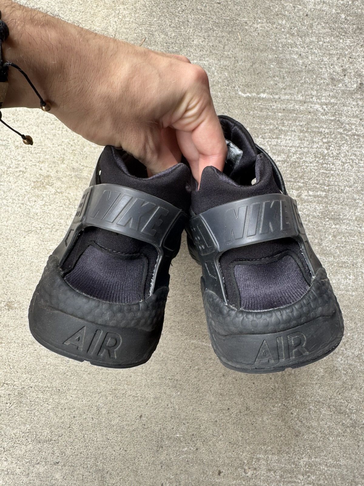 Nike NIKE AIR HUARACHE TRIPLE BLACK SIZE 15 Size US 15 / EU 48 - 4 Thumbnail