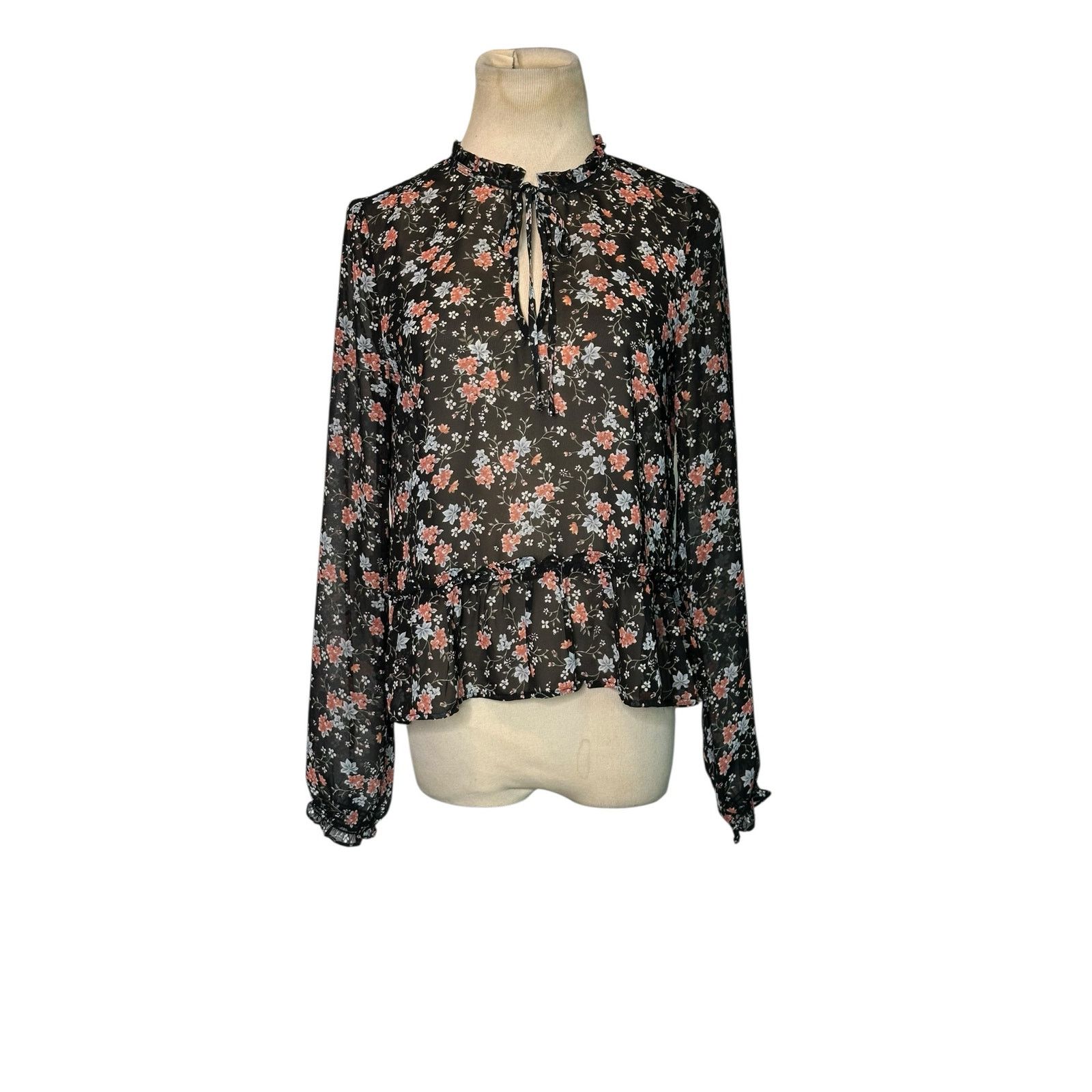 H&M H&M Divided black floral sheer long sleeves blouse size 4 Size S / US 4 / IT 40 - 12 Thumbnail