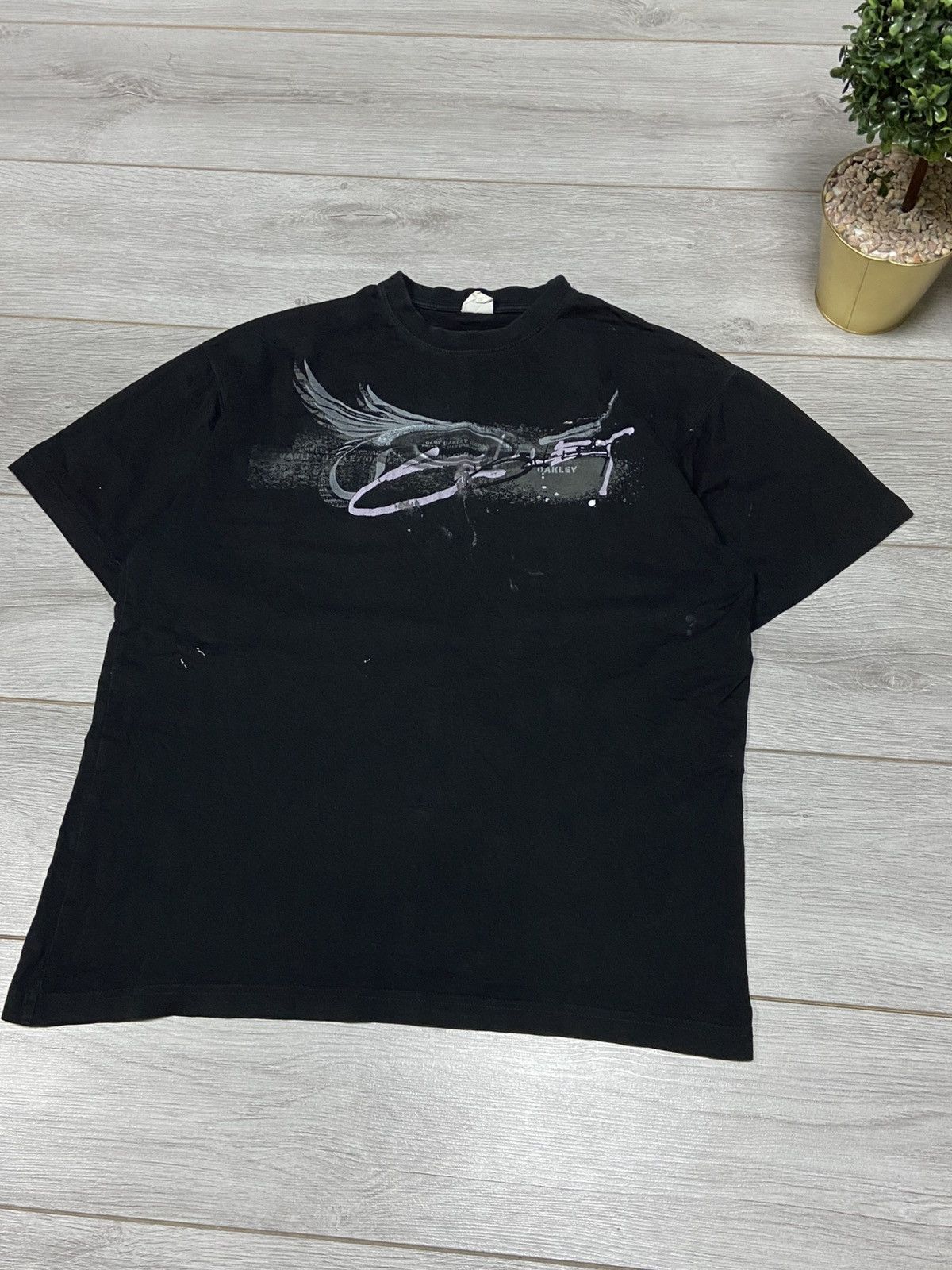 Oakley Oakley vintage curcle big print t-shirt Size US L / EU 52-54 / 3 - 2 Thumbnail