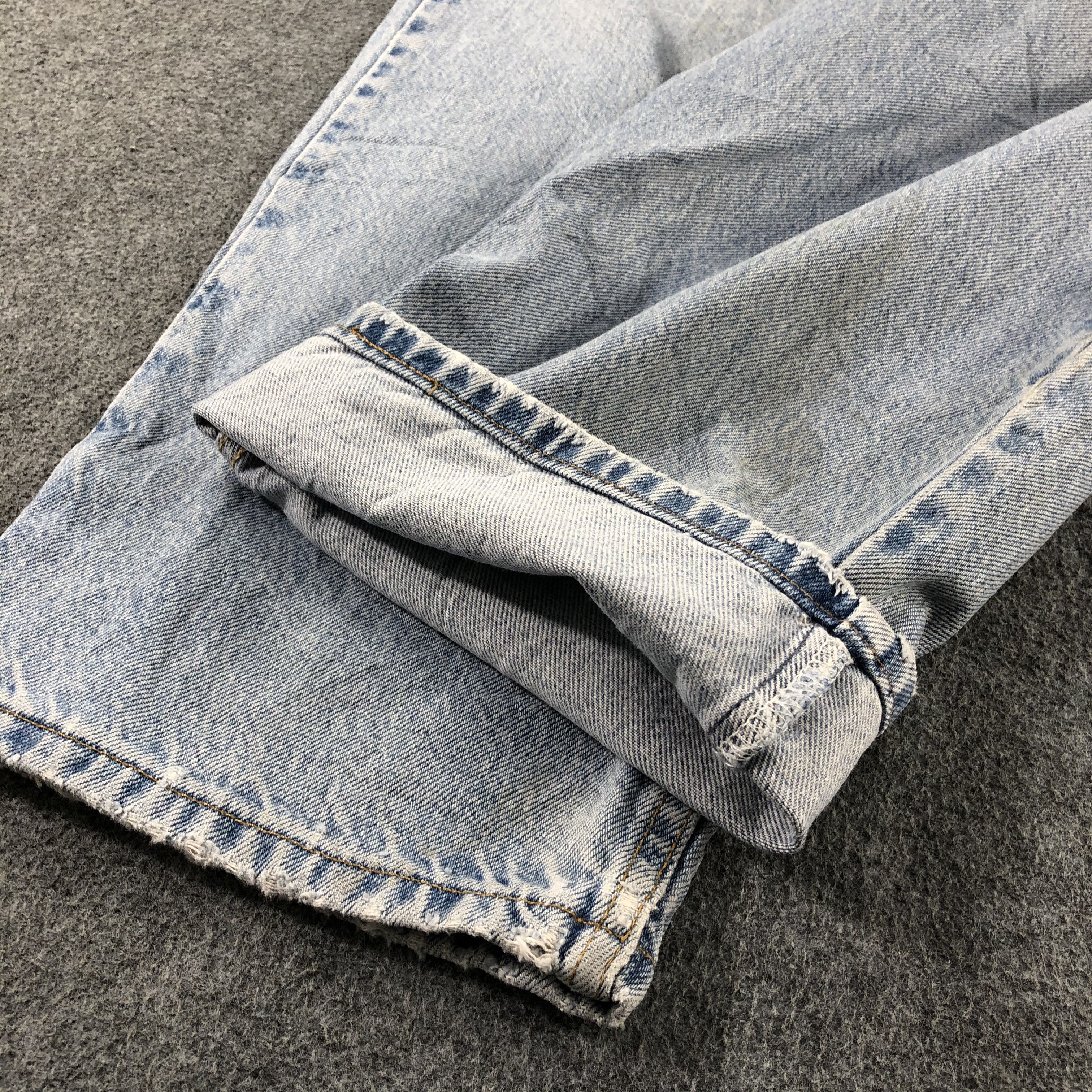 Levi's 90s Vintage Light Wash Levis Jeans-J2503 Size US 41 - 7 Thumbnail
