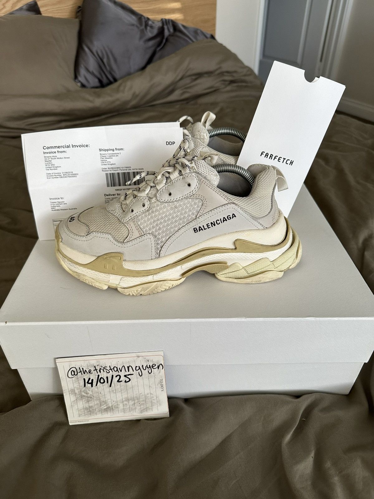 Balenciaga Triple S Low-Top Sneakers (white/beige) Size US 7 / EU 40 - 6 Thumbnail