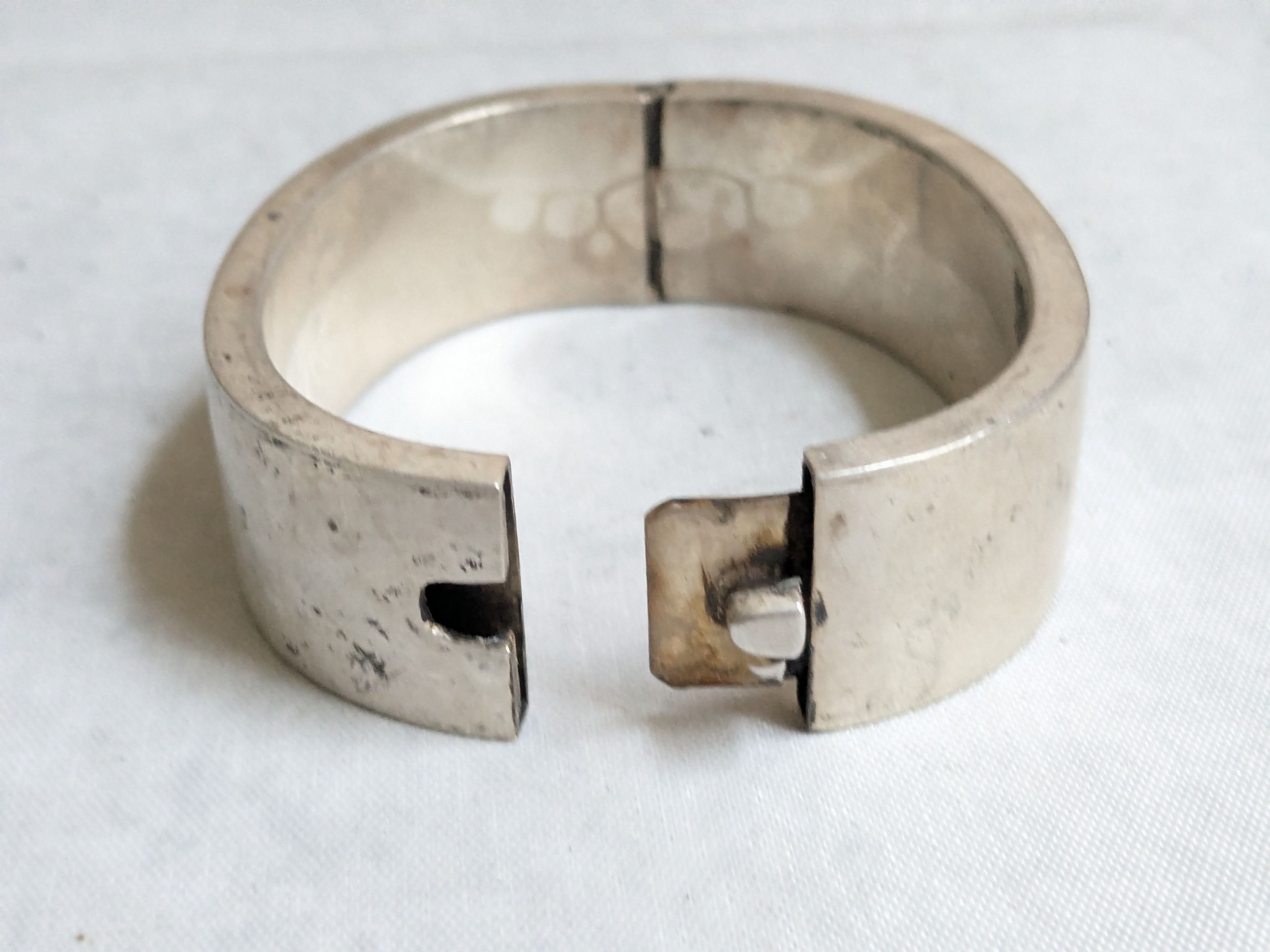 Jewelry Vintage Sterling Silver Bracelet Hinge Modern Bangle 7" Size ONE SIZE - 7 Thumbnail