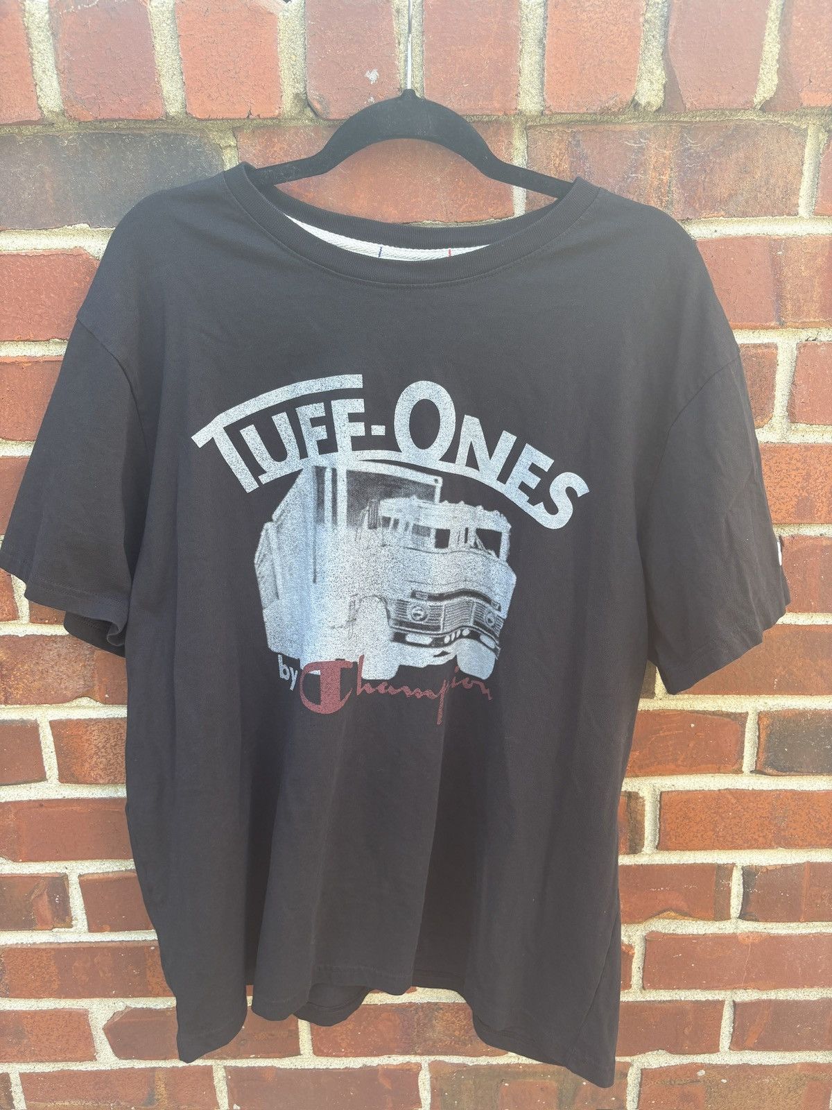 Champion Champion Tuff Ones Tee Streetwear Faded Black Size XL Size US XL / EU 56 / 4 - 1 Thumbnail