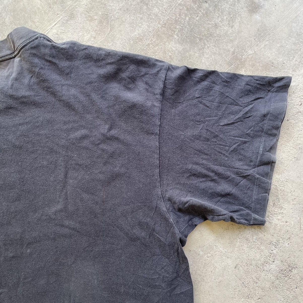 Nike Vintage Nike tee big logo rare size XL Size US XL / EU 56 / 4 - 17 Thumbnail