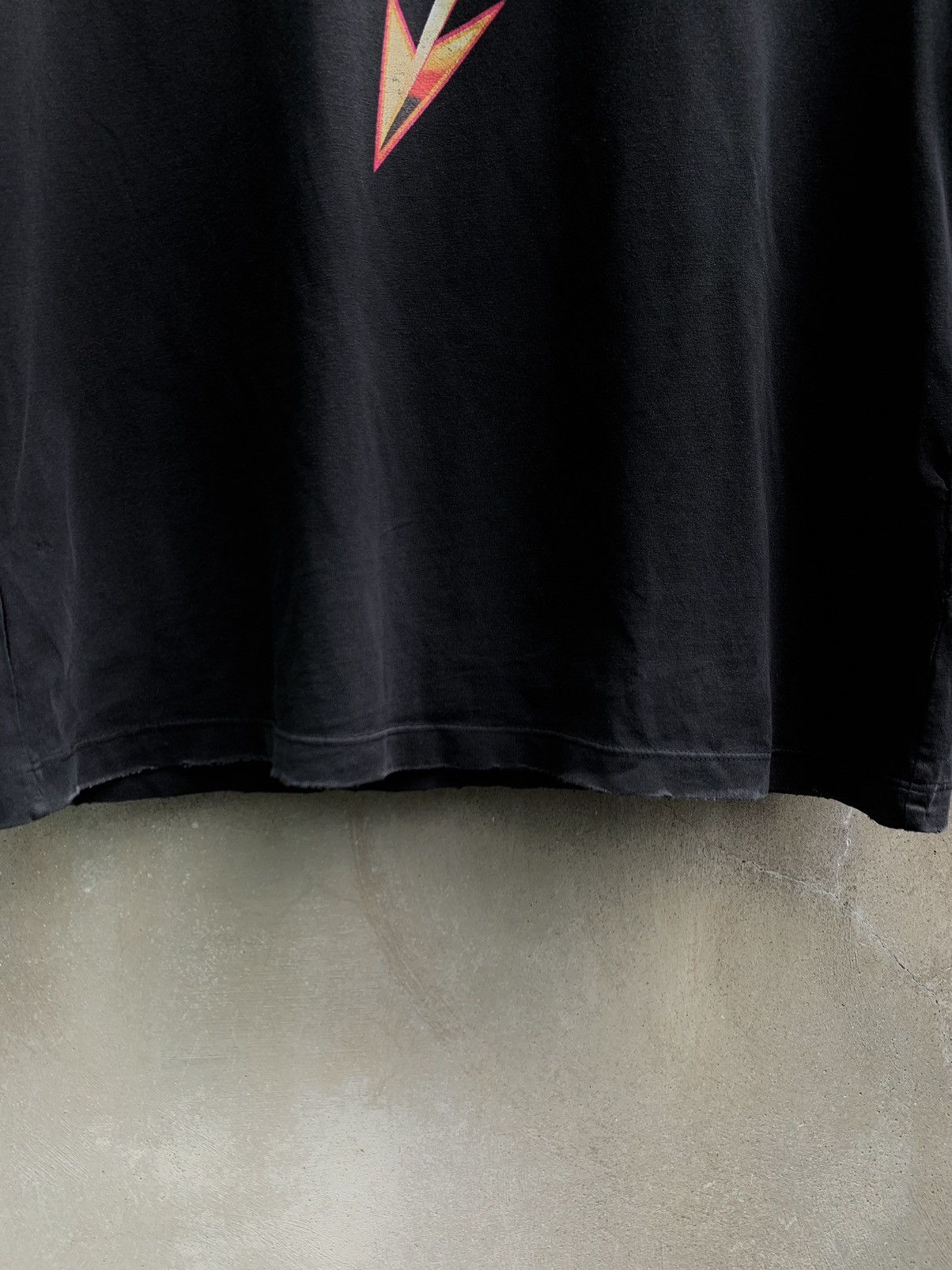 Givenchy Mad Love Tour Distressed Tee Size US S / EU 44-46 / 1 - 4 Thumbnail