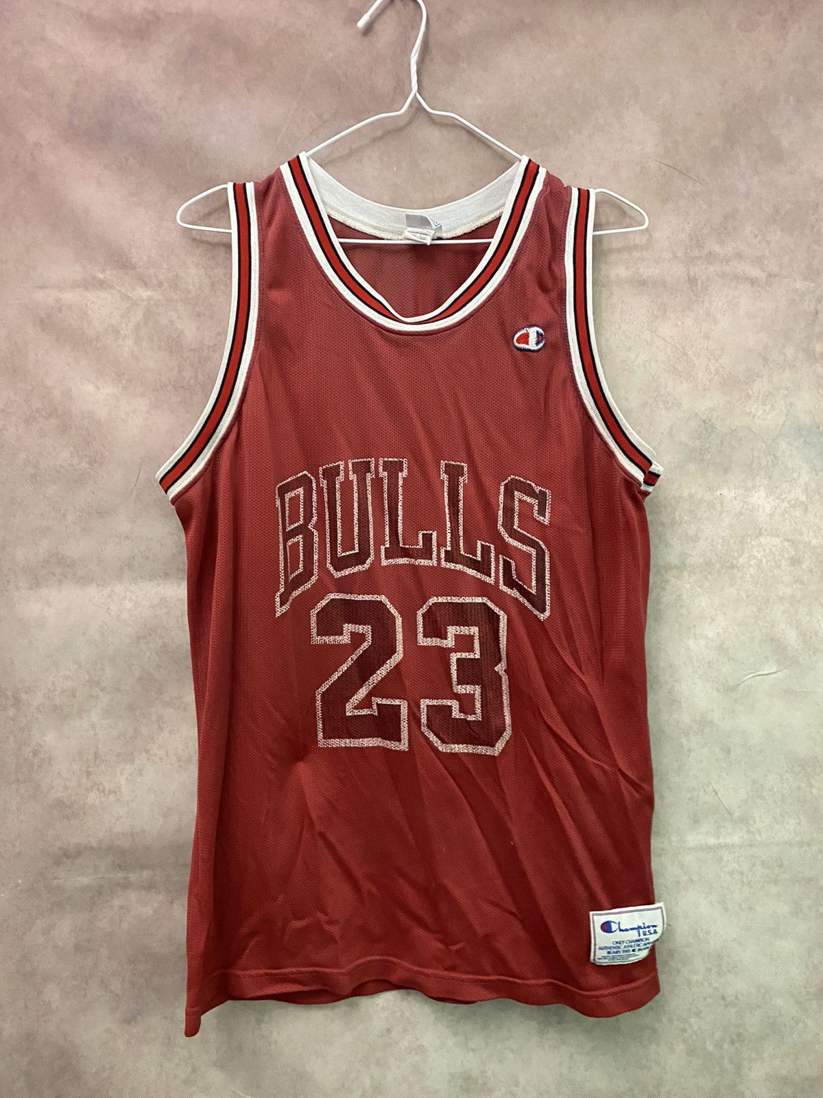 Champion × Vintage Champion Jordan Basketball Jersey #23 90s Size US XL / EU 56 / 4 - 1 Thumbnail