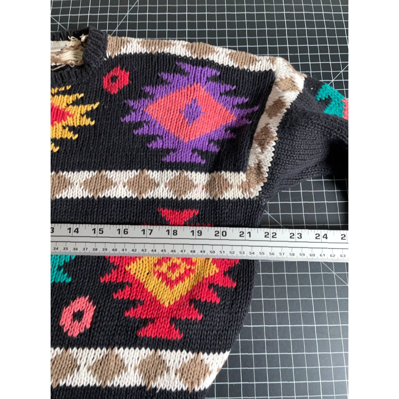 Vintage VINTAGE Geometric Sweater Women's Large Black 90s Aztec Southwestern Pattern Chunky-Knit Ramie Cotton Blend Crew Neck Pullover Size L / US 10 / IT 46 - 5 Thumbnail