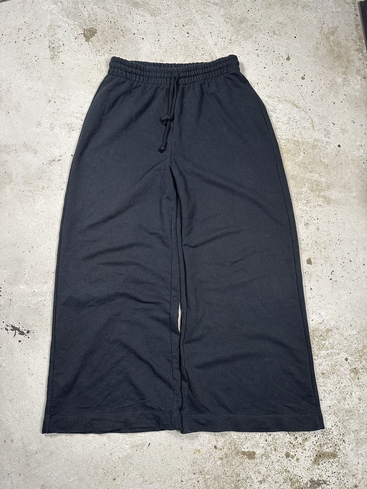 Japanese Brand × Vintage Vintage Y2K ULTRA BAGGY Black Sweatpants Wide Legs Loose Size US 34 / EU 50 - 12 Thumbnail