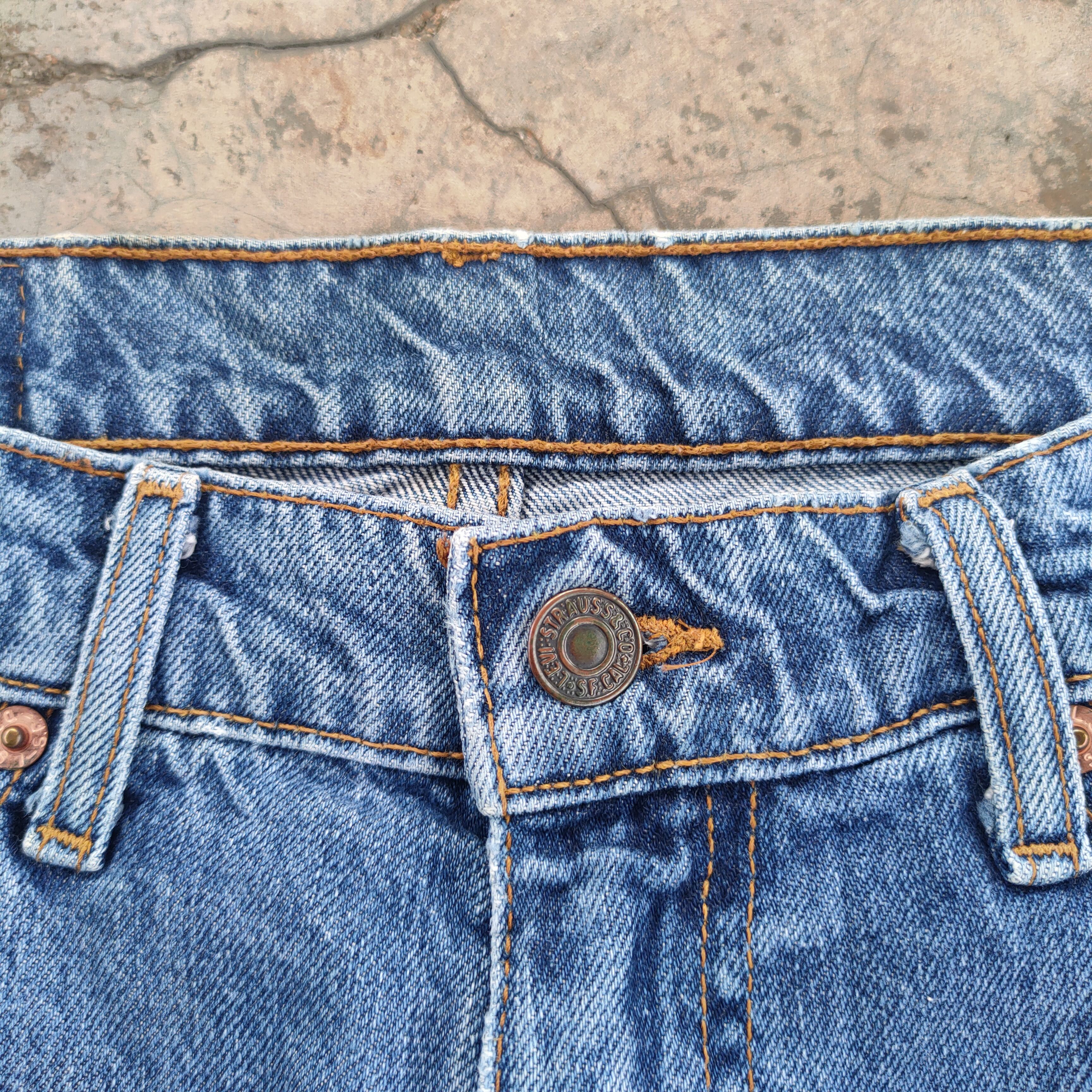 Levi's Vintage Clothing W32 VINTAGE LEVI'S 519 90' FADED DISTRESSED JEANS PANTS Size US 32 / EU 48 - 5 Thumbnail
