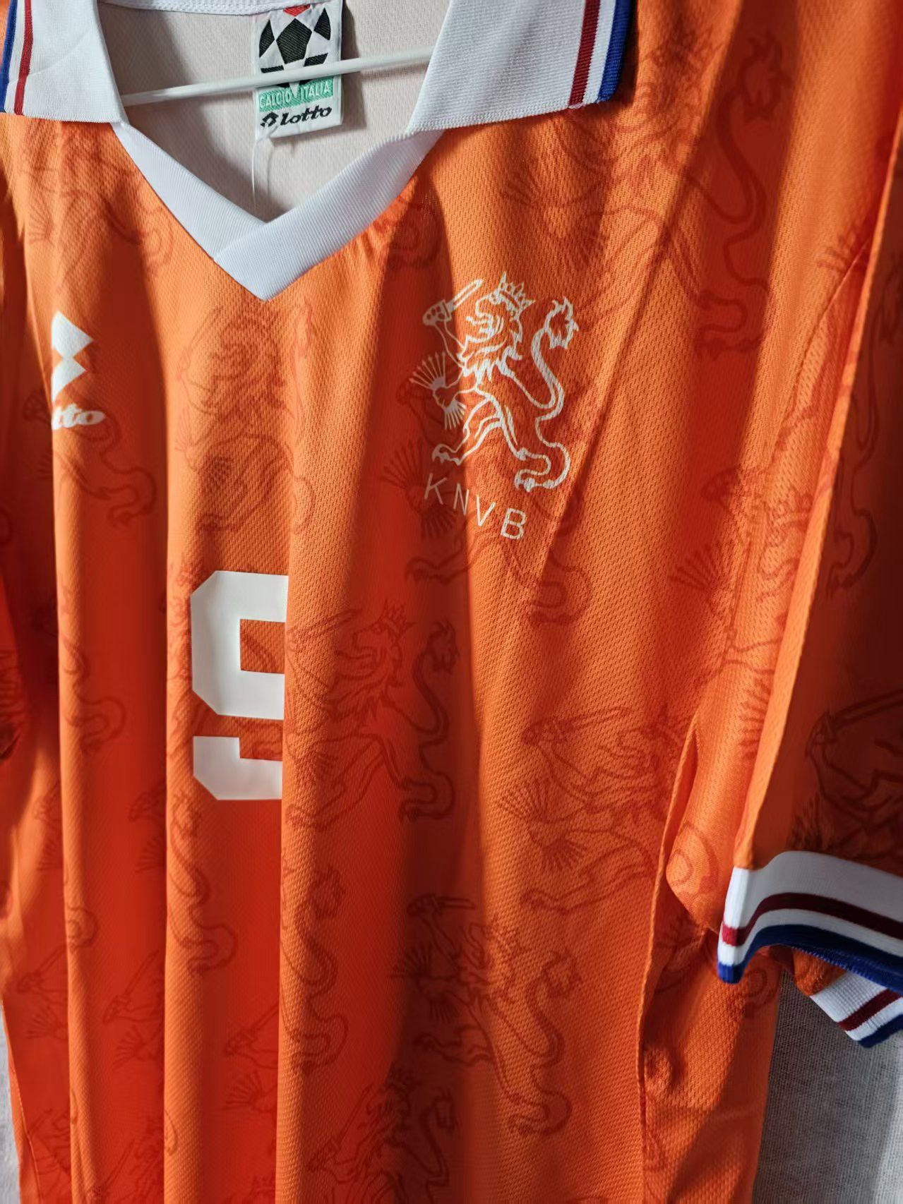 Other 1995 Netherlands #9 Van Basten Jersey Home S Size US S / EU 44-46 / 1 - 3 Thumbnail