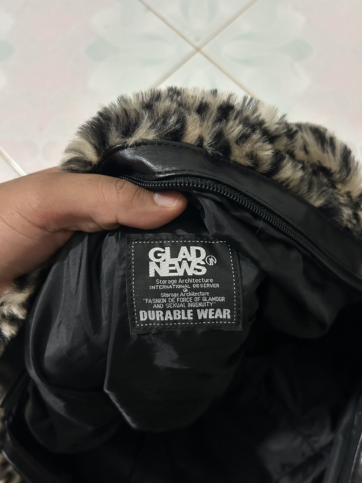If Six Was Nine Glad news skull japanese punk leopard duffle bag Size ONE SIZE - 6 Thumbnail