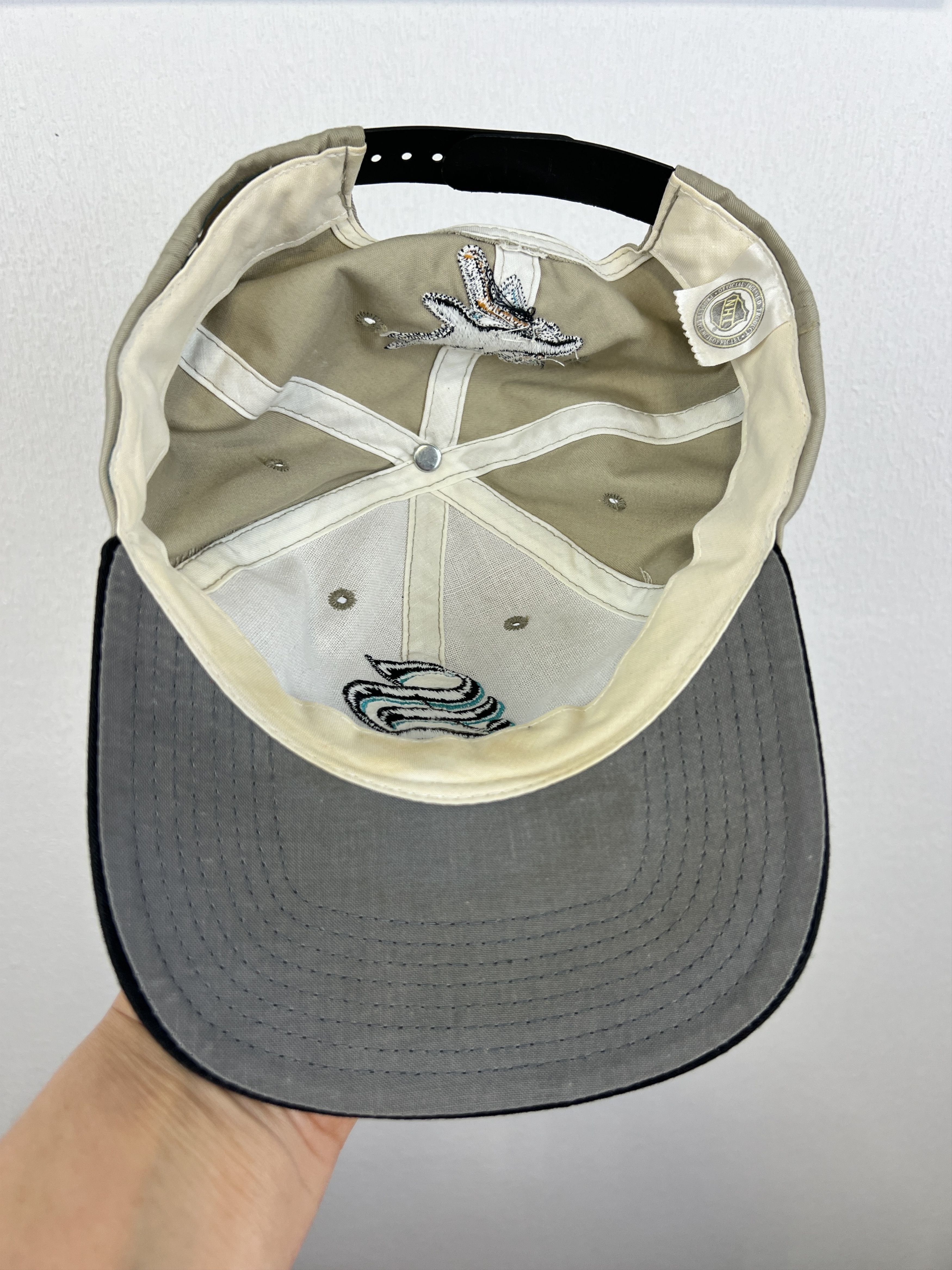 Vintage Vintage 90's San Jose Sharks Snapback Hat Cap NHL Ice Hockey Size ONE SIZE - 9 Thumbnail