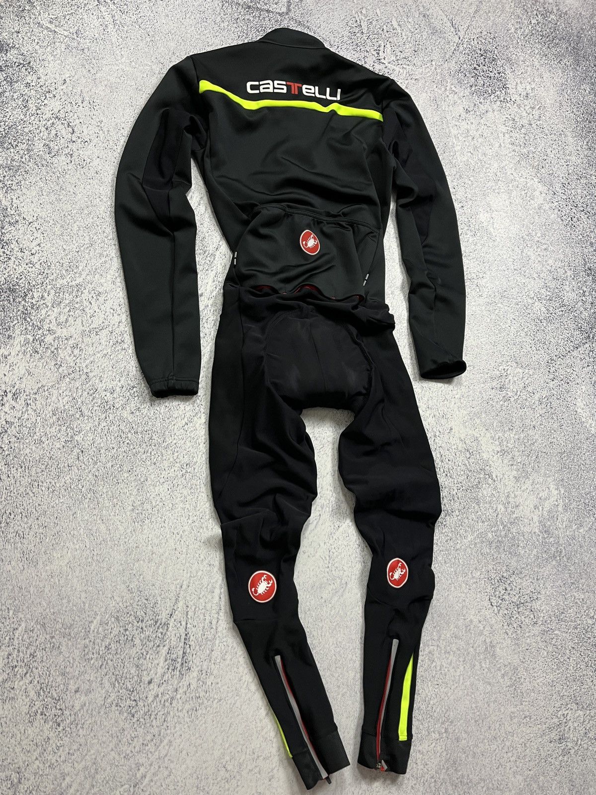 Other Castelli Cycling Jersey Thermosuit Gore Rosso Corsa Bibs Size US L / EU 52-54 / 3 - 13 Thumbnail