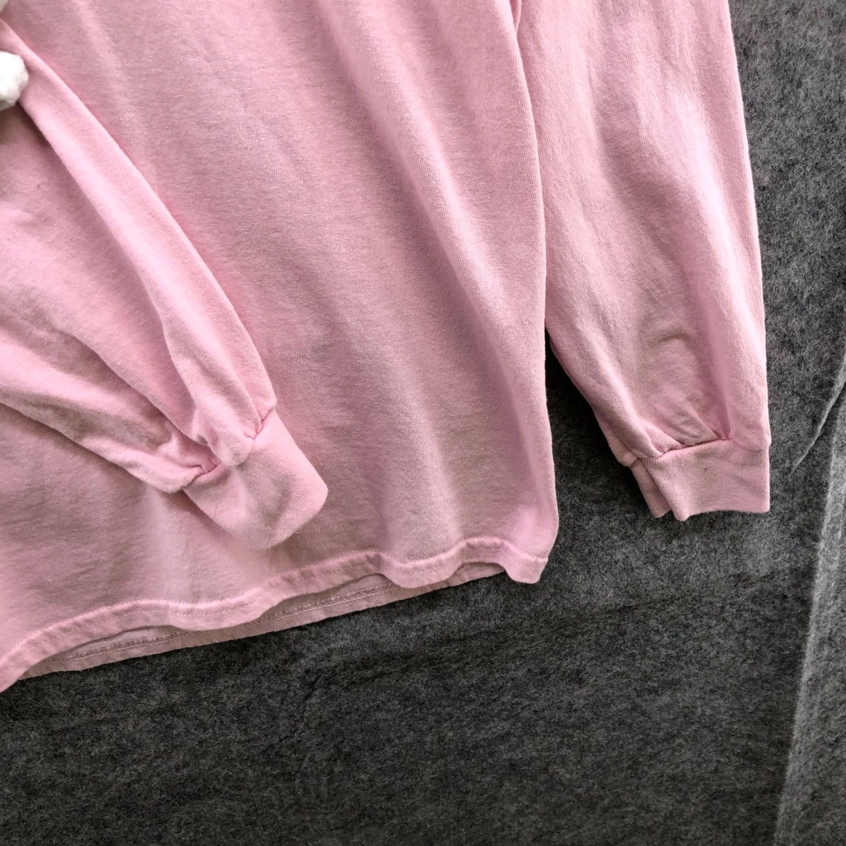 Pacsun VINTAGE PacSun Crewneck Long Sleeve T-Shirt Mens M Pink Nouveau Romance Rose Graphic 90s T-Shirt Mens Medium Pink Rose Size US M / EU 48-50 / 2 - 7 Thumbnail
