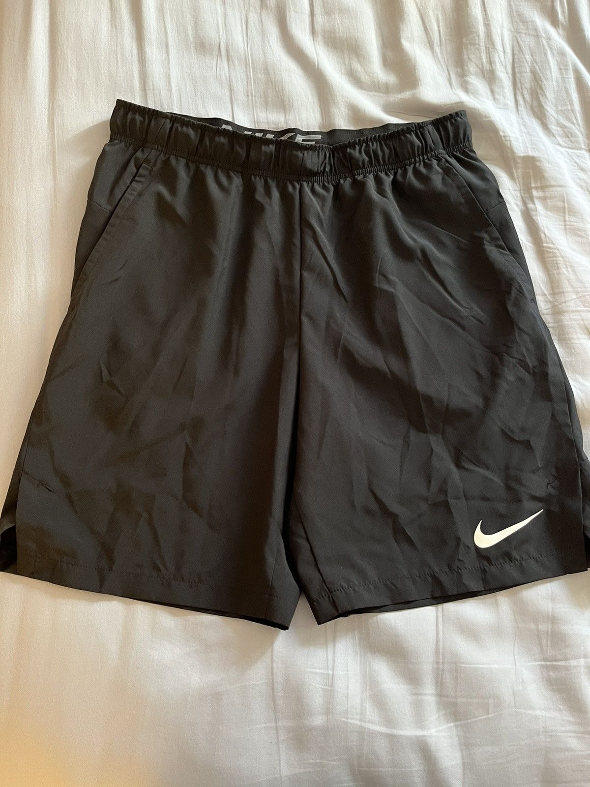 Nike Nike Shorts Size US 30 / EU 46 - 8 Thumbnail