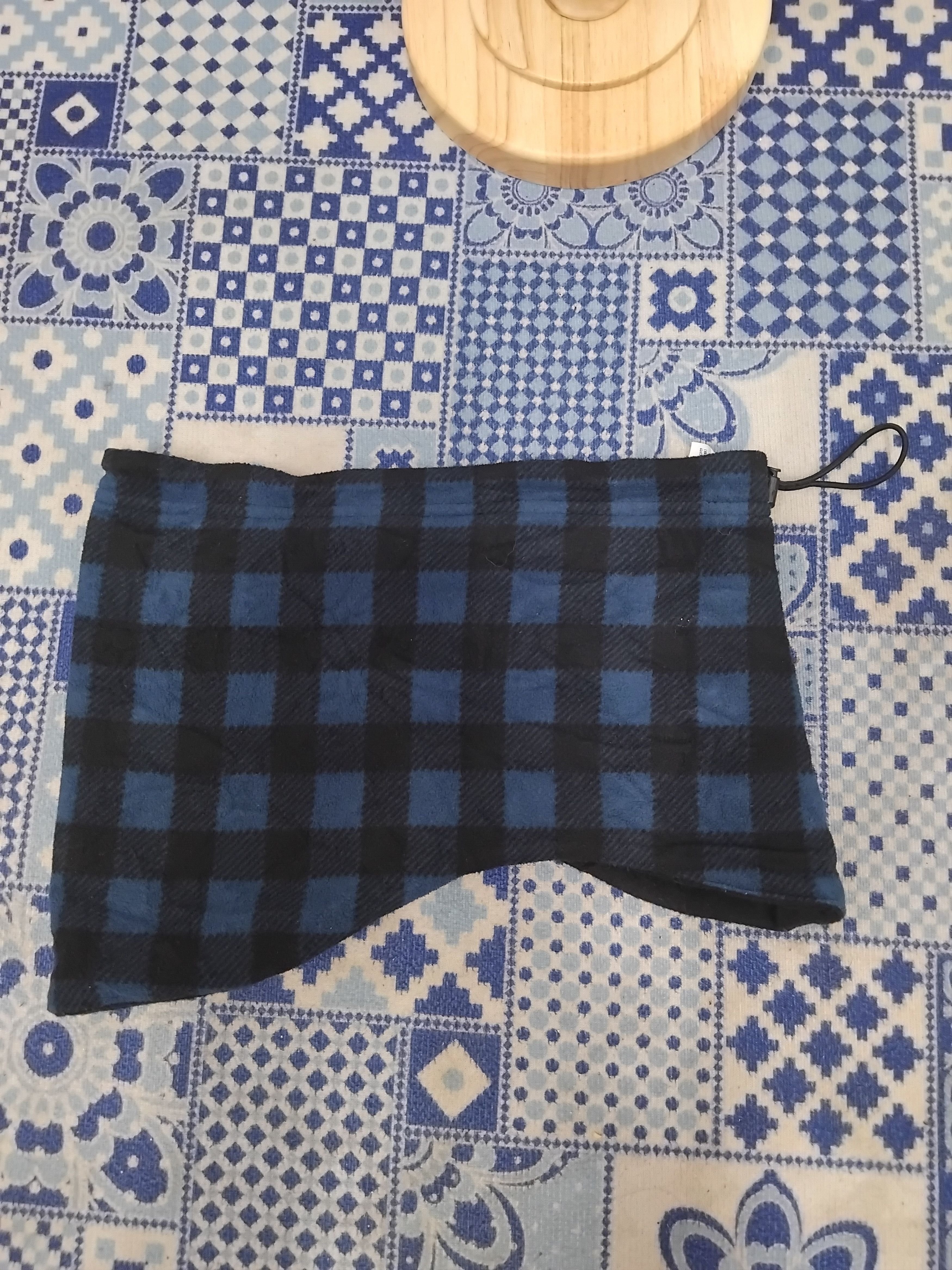 Japanese Brand Uniqlo checkered blue head mask Size ONE SIZE - 5 Thumbnail