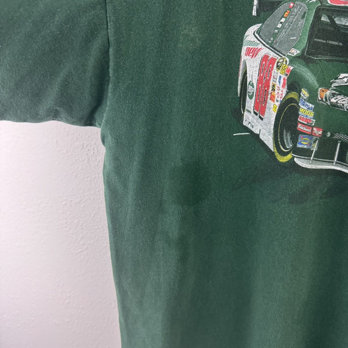 Other Dale Earnhardt Jr 88 Vintage Green NASCAR Racing Graphic Tee Size US XXL / EU 58 / 5 - 5 Thumbnail