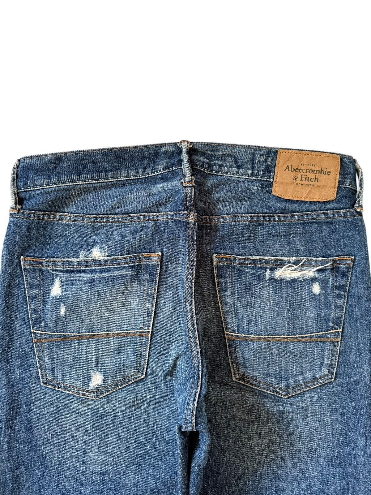 Abercrombie & Fitch Vintage Abercrombie Distressed Low Rise Flare Jeans Size US 33 - 4 Thumbnail