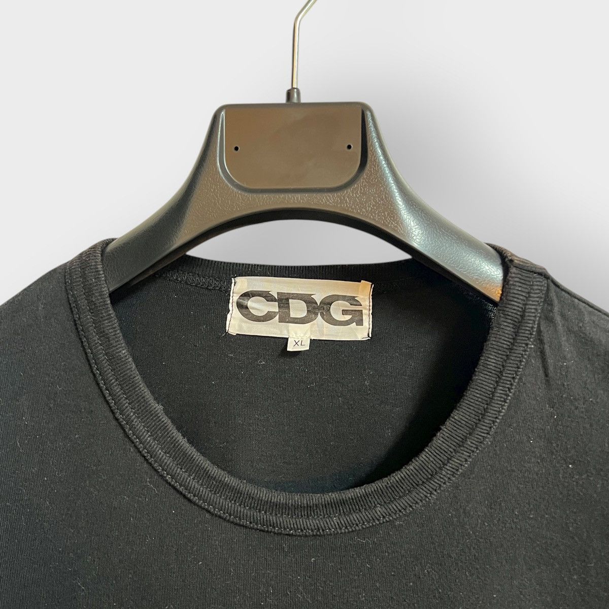 CDG by Comme des Garcons ARCHIVAL! 2010s Comme Des Garcons CDG Side Logo Tee Size US XL / EU 56 / 4 - 4 Thumbnail