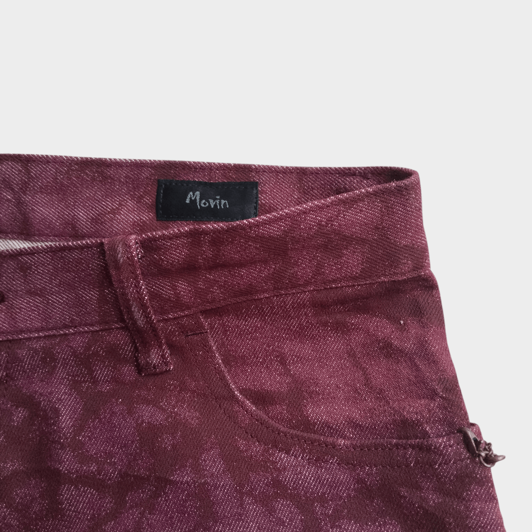 Movin cracked texture jean